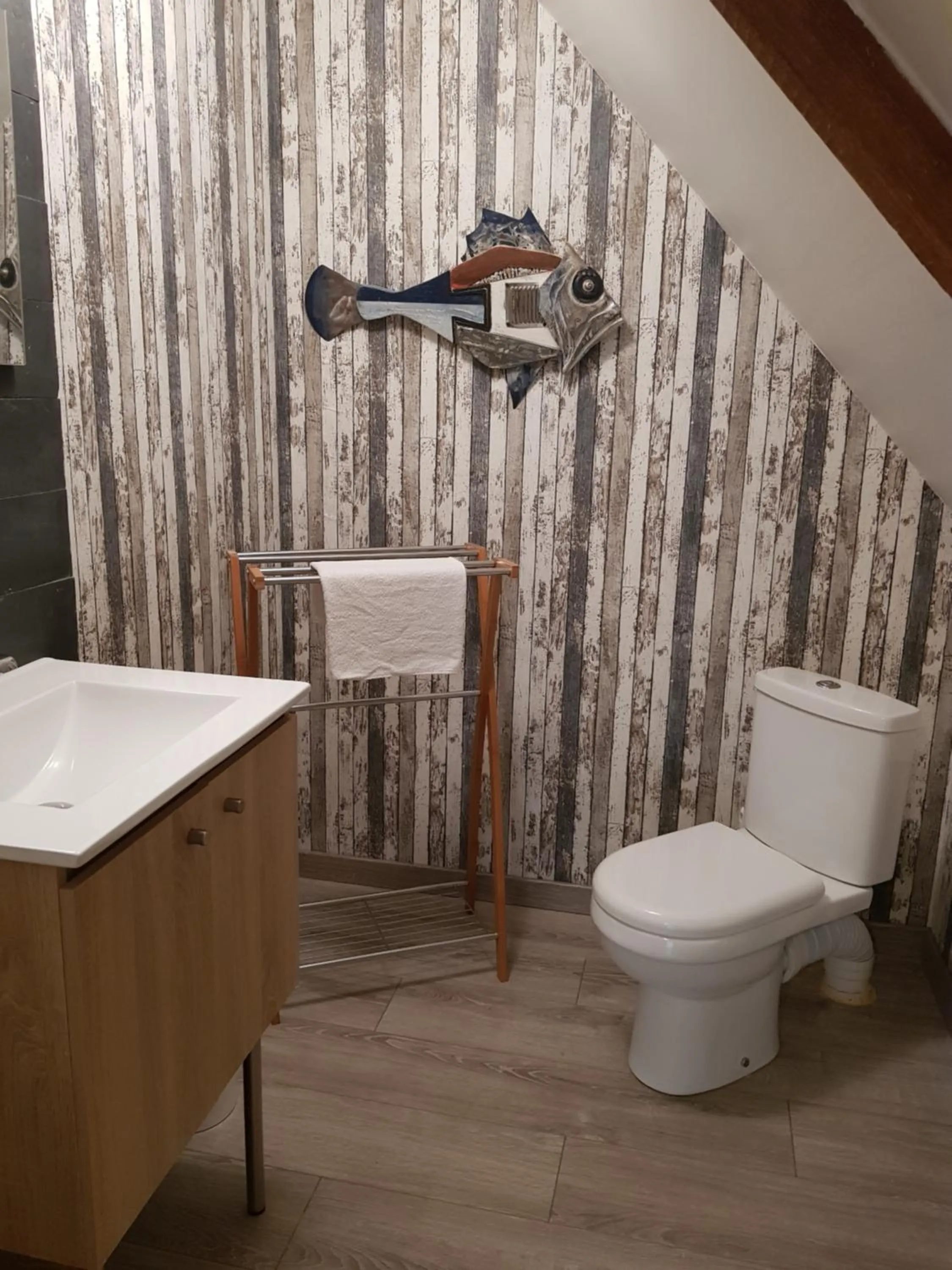 Toilet in Le Colombier Bretagne