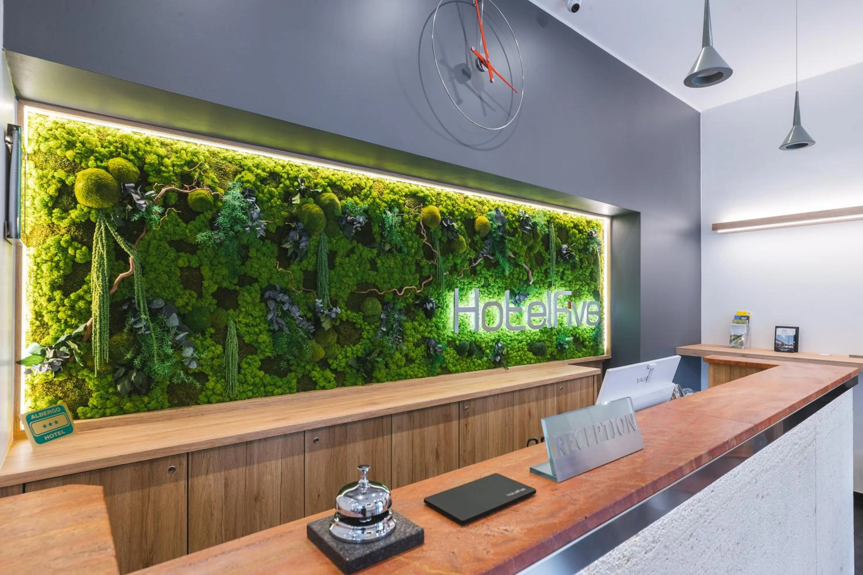 Lobby or reception in Hotel Five