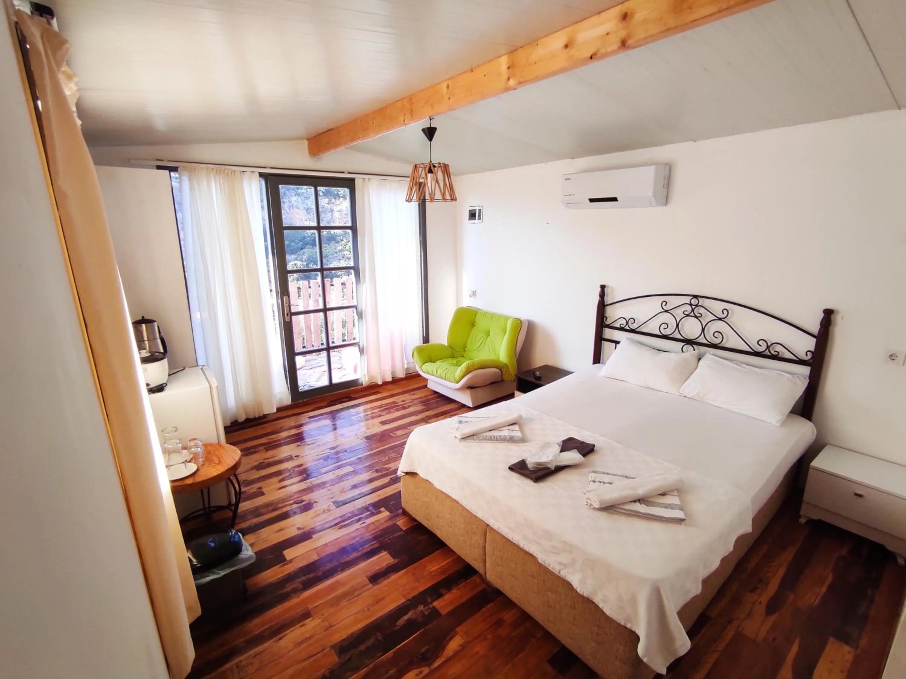 Bed in Likya SUP Apart