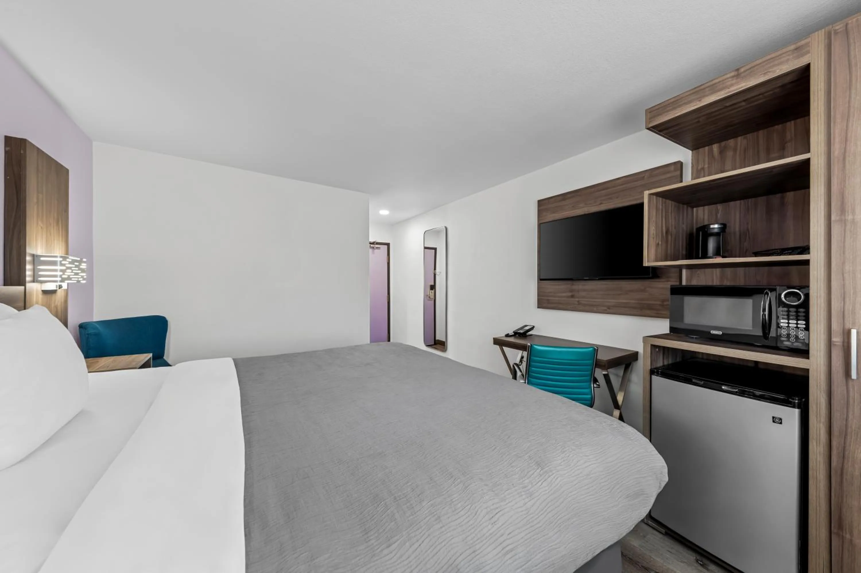 Bed in Quality Inn - Denton