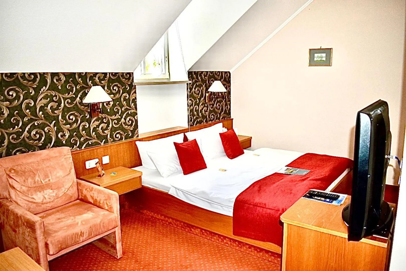 Property building in Landschloss Ernestgrün