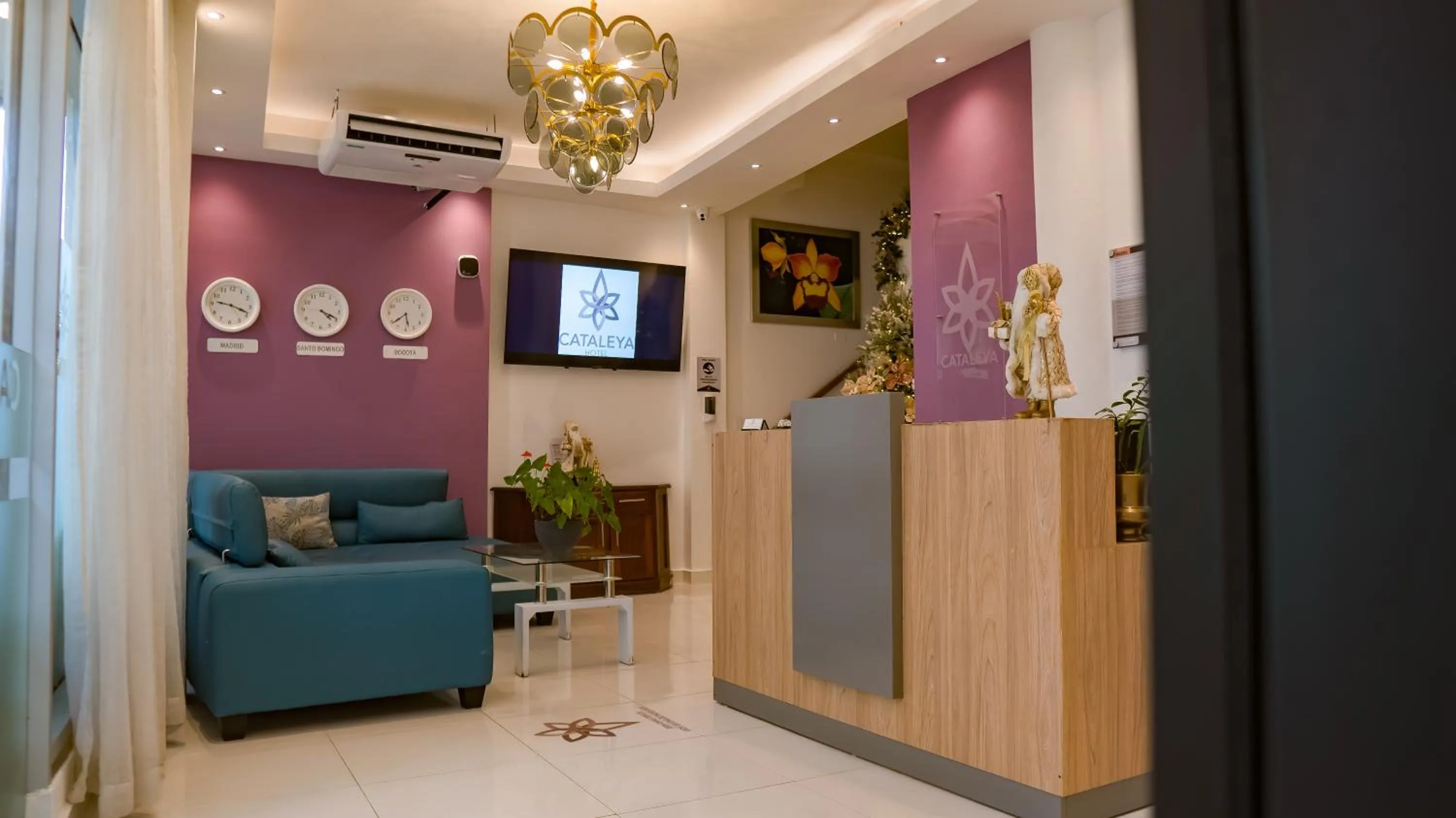 Lobby or reception in Cataleya Hotel