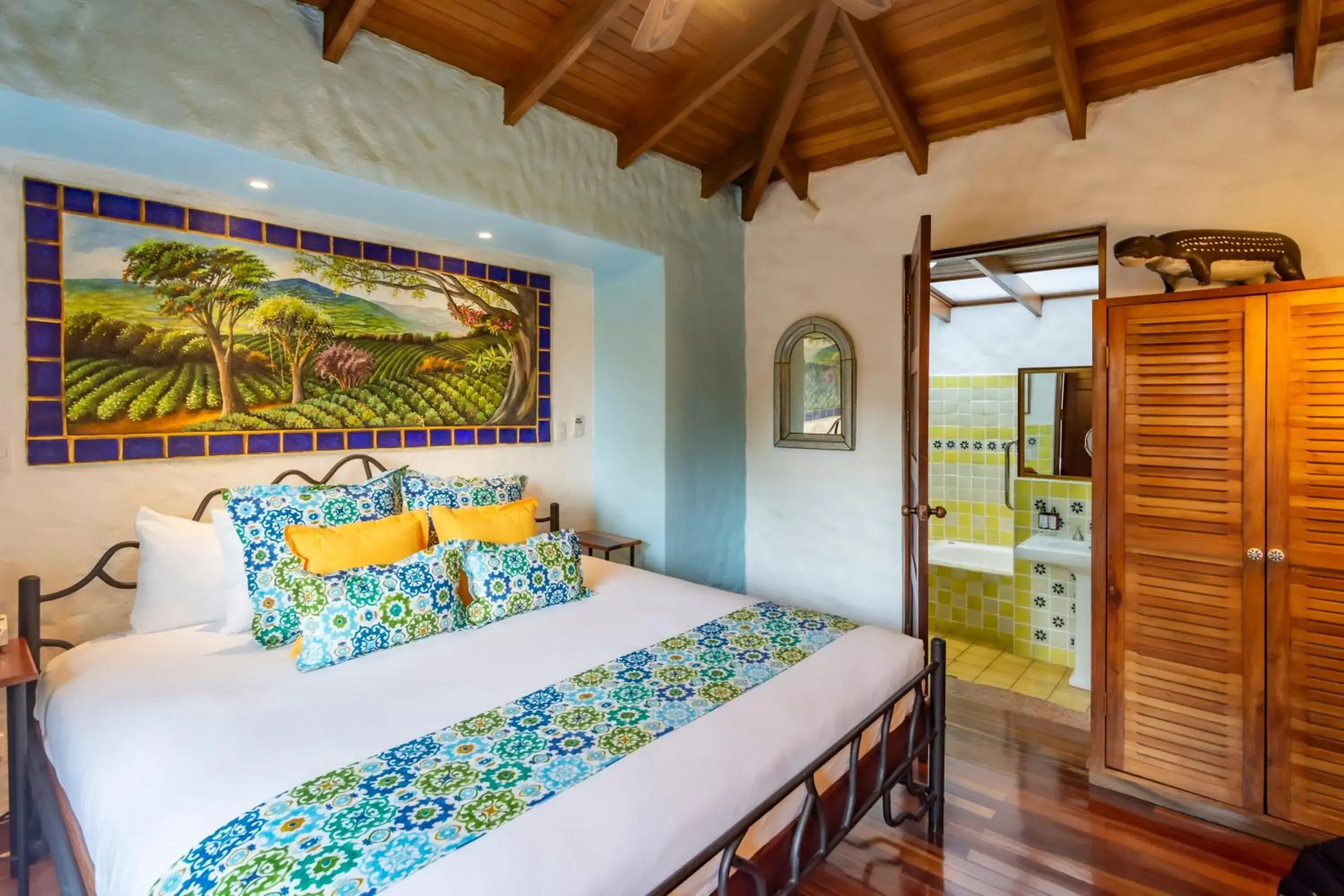 Triple Junior Suite in Finca Rosa Blanca Coffee Farm and Inn Triple Junior Suite in Finca Rosa Blanca Coffee Farm and Inn