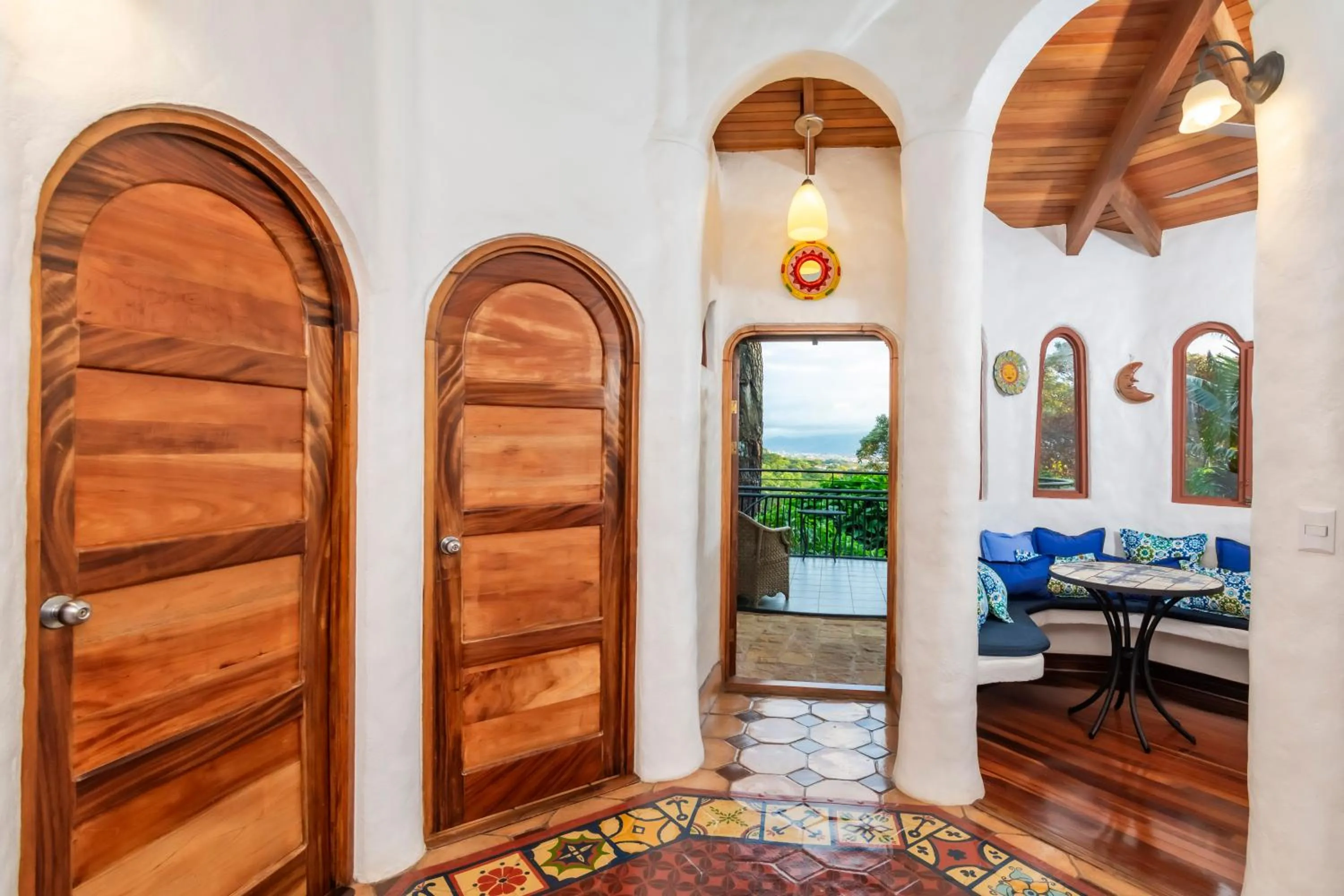 Living room in Finca Rosa Blanca Coffee Farm and Inn