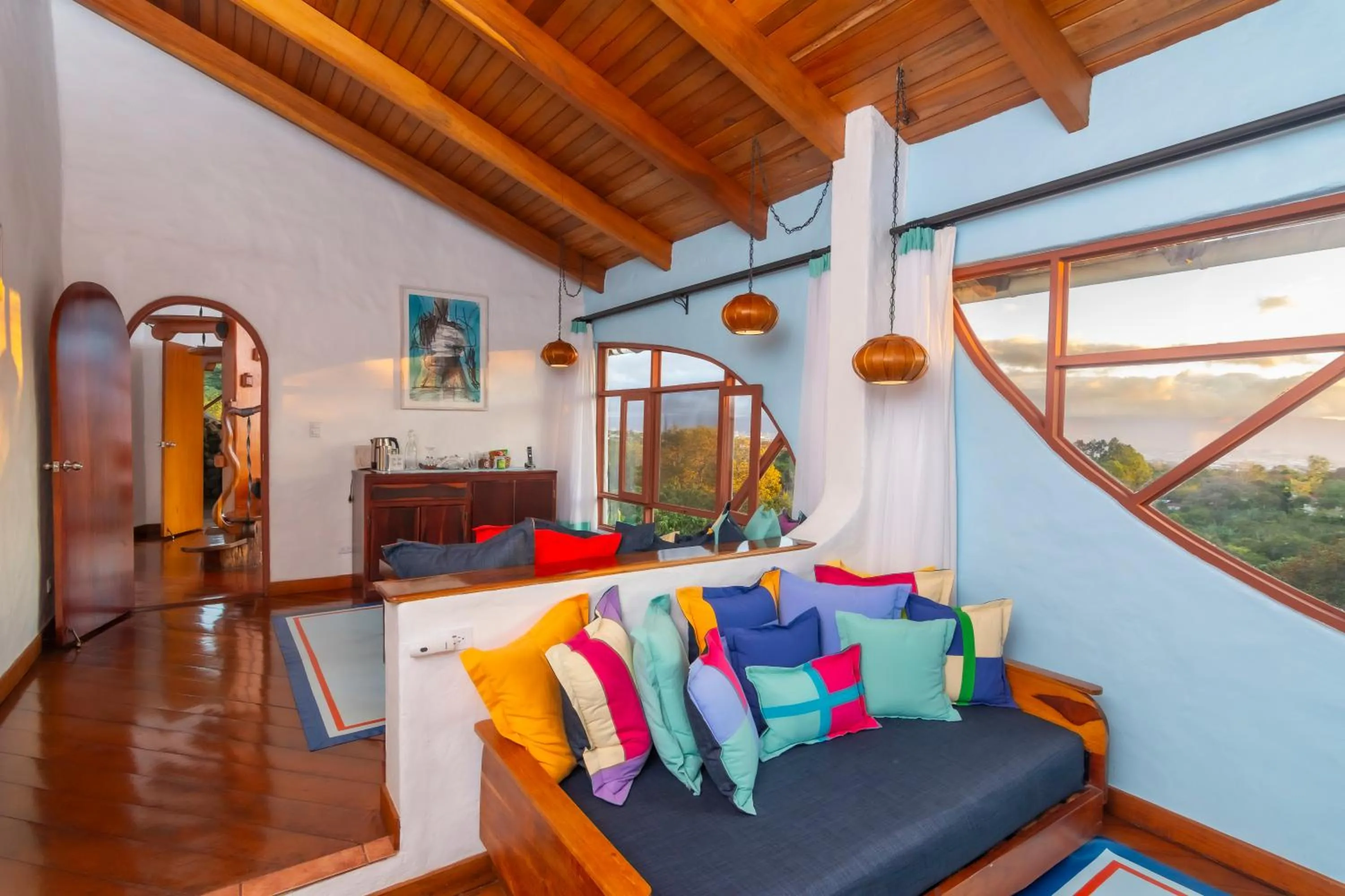 Living room in Finca Rosa Blanca Coffee Farm and Inn