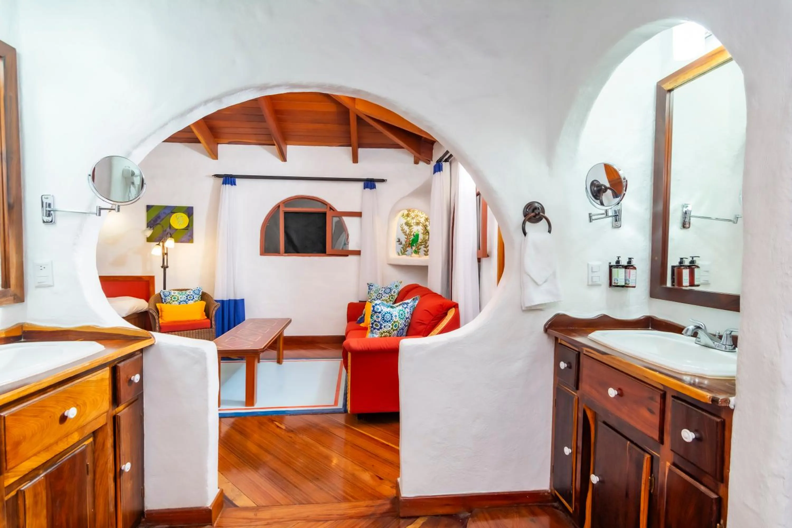 Seating area in Finca Rosa Blanca Coffee Farm and Inn