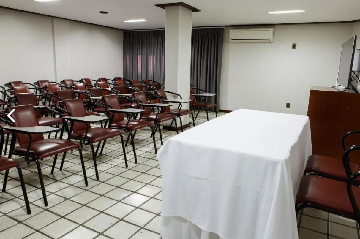 Meeting/conference room in Livramento Palace Hotel