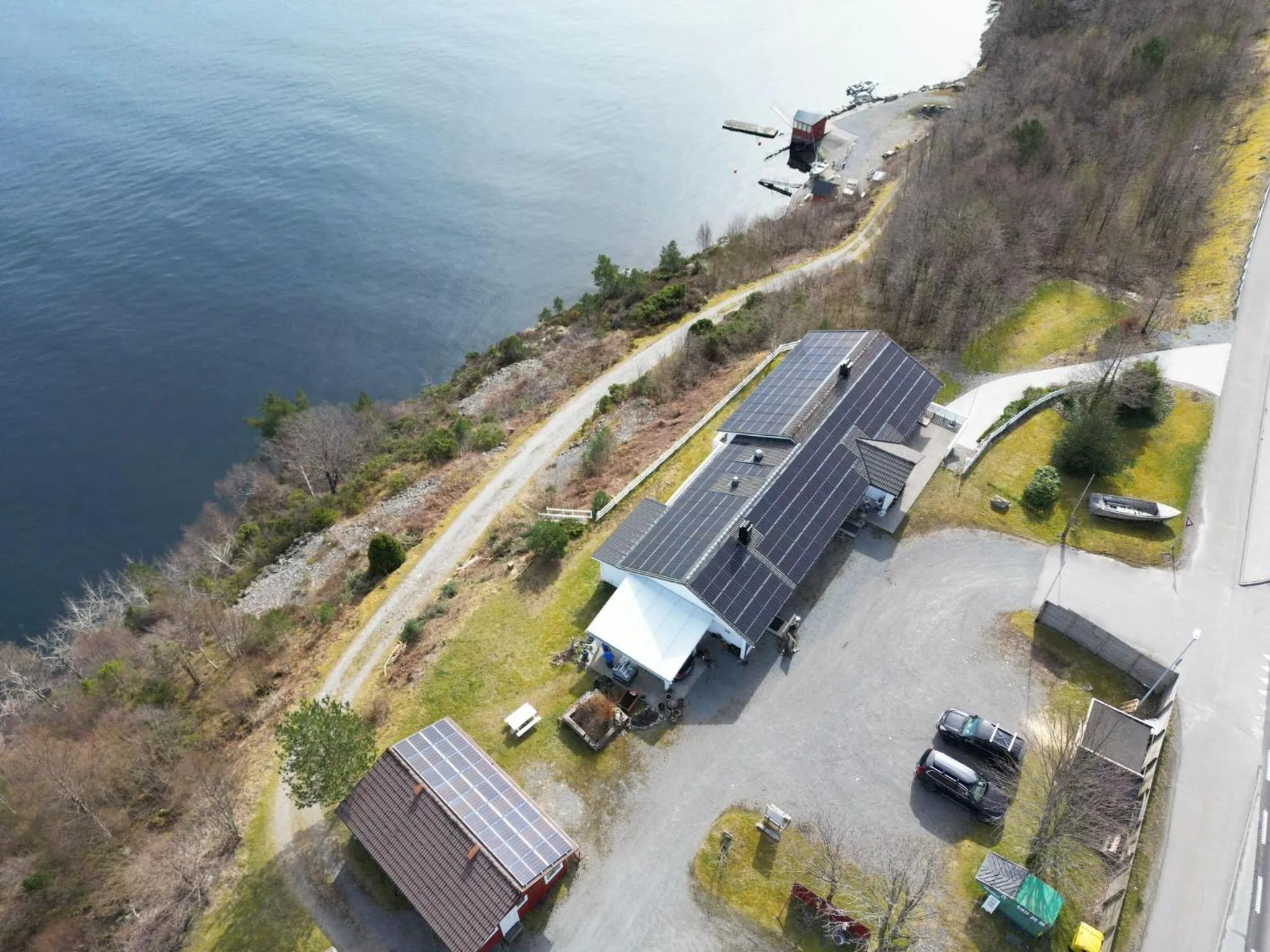 Property building in Langenuen Motel & Camping