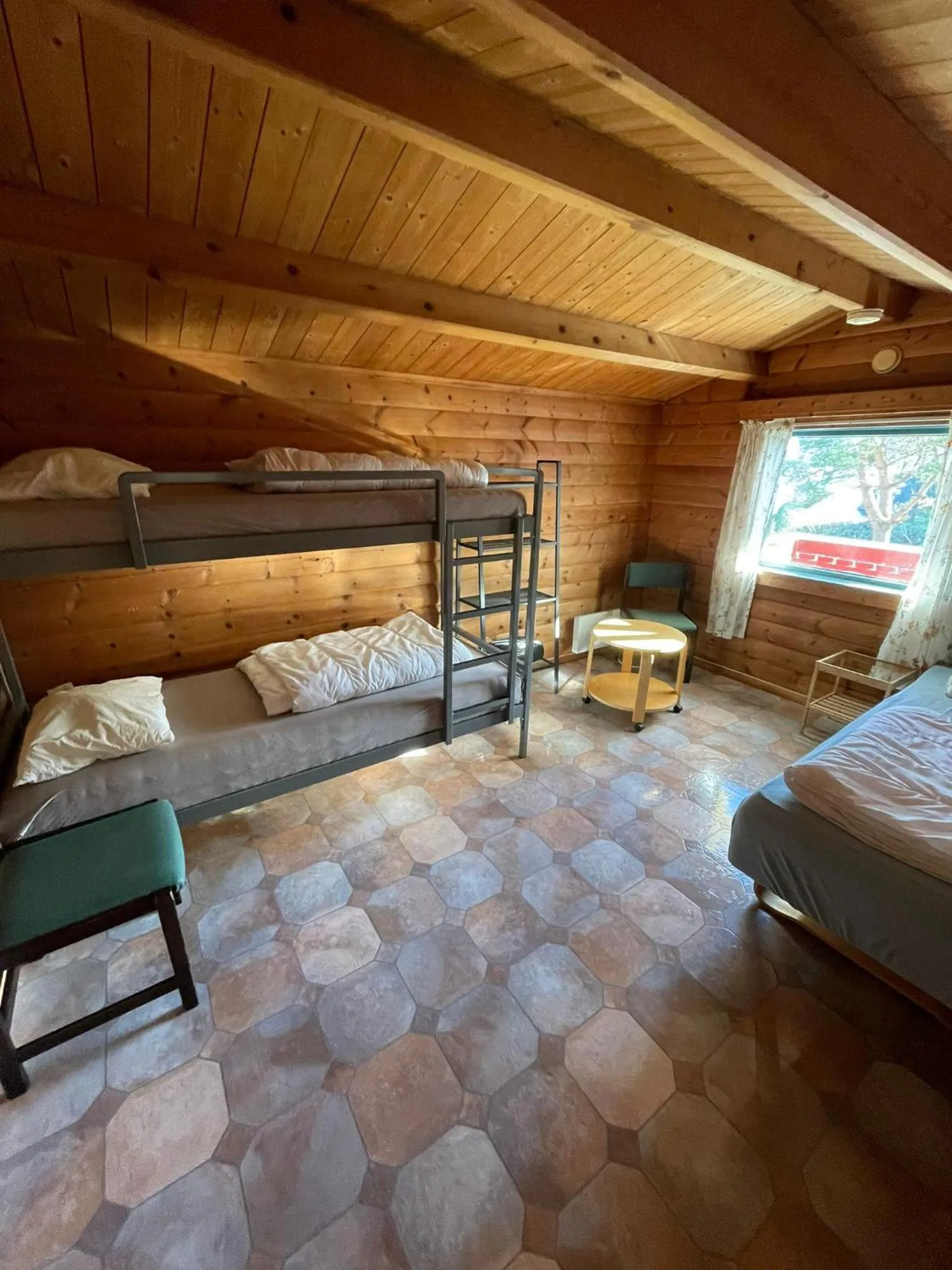 Bed in Langenuen Motel & Camping