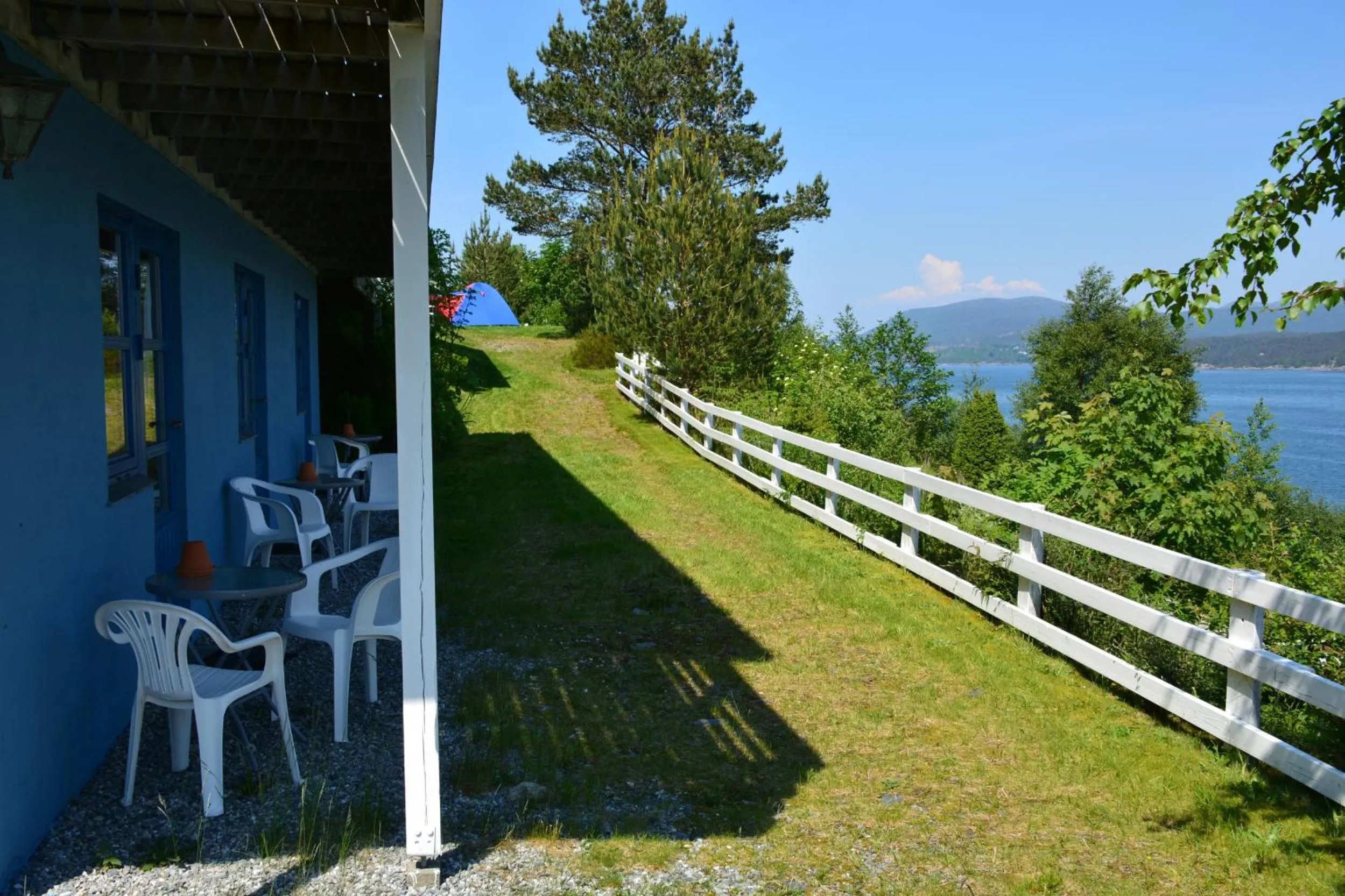 Patio in Langenuen Motel & Camping