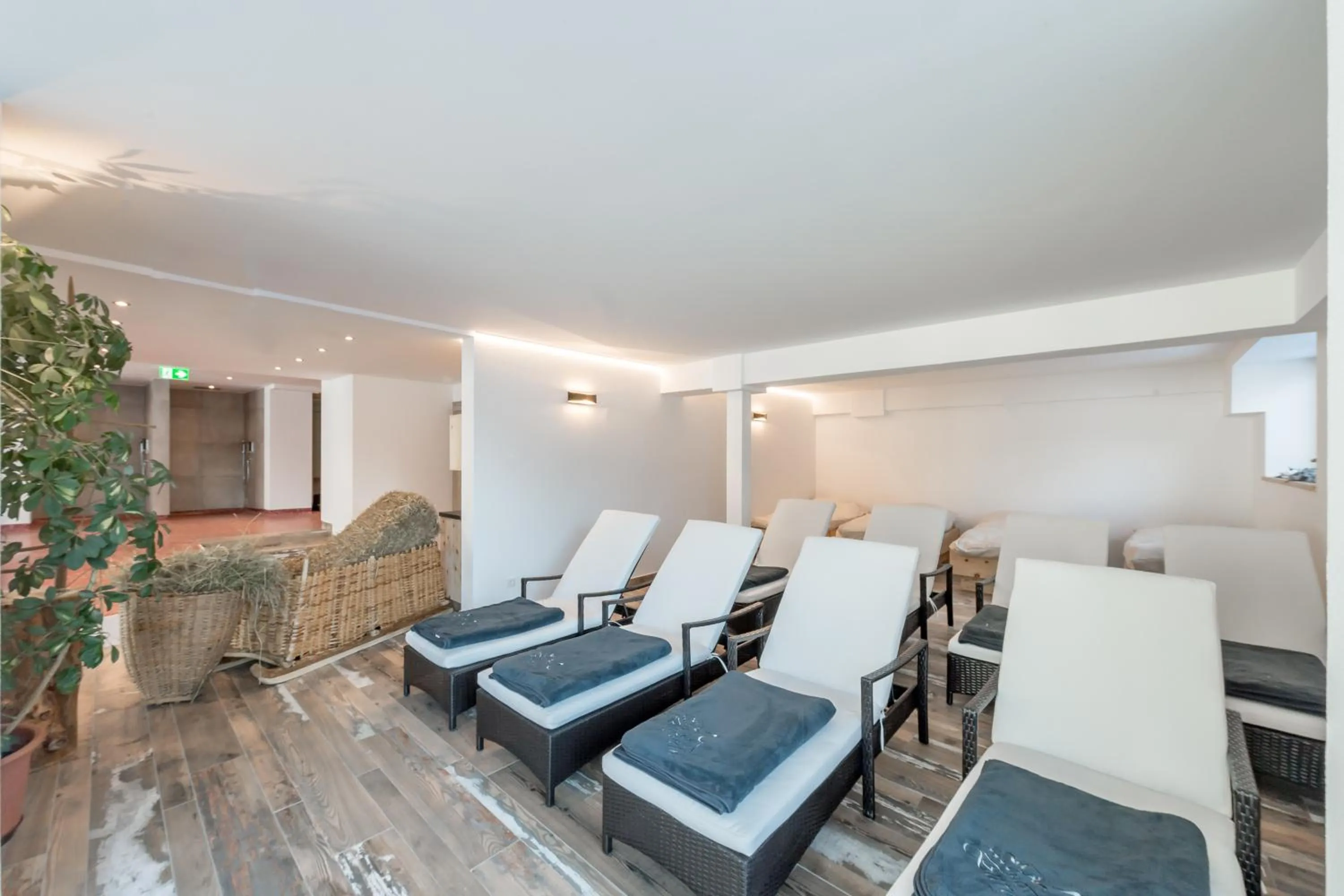 Swimming pool in Hotel Burgstein - alpin & lifestyle