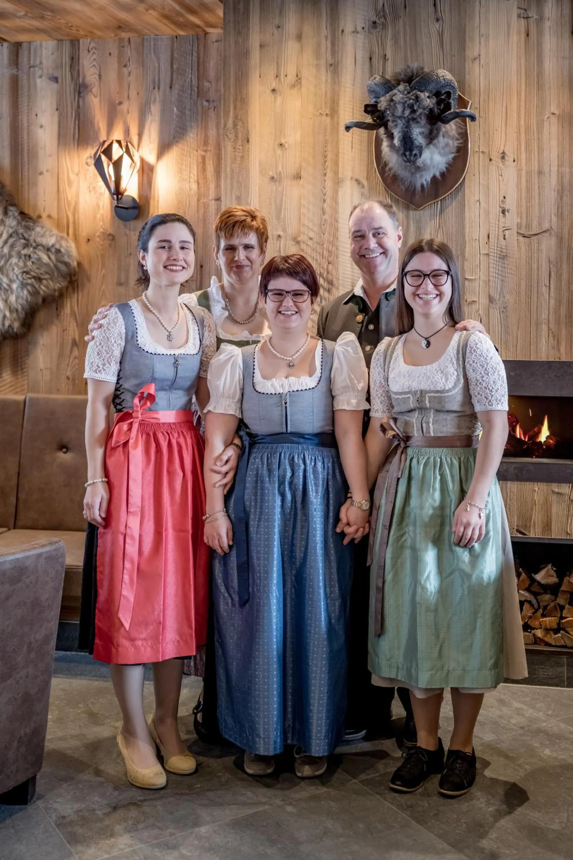 Family in Hotel Burgstein - alpin & lifestyle