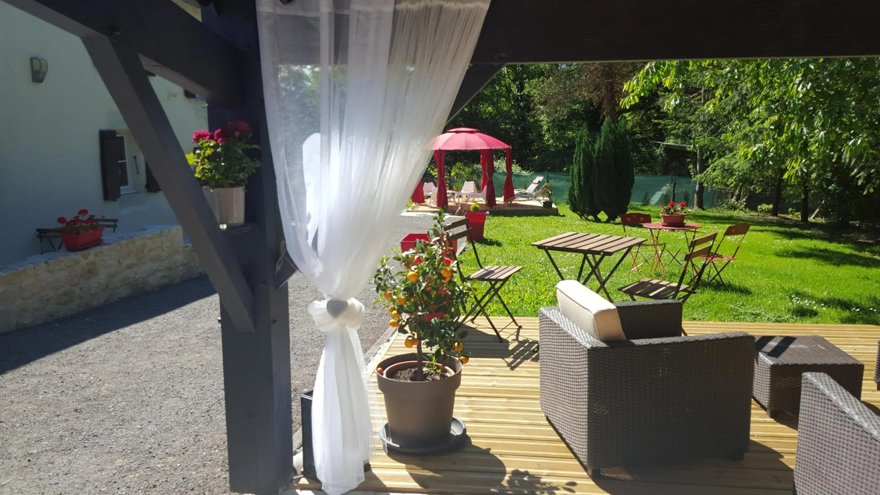 Patio in Clos des Morillons