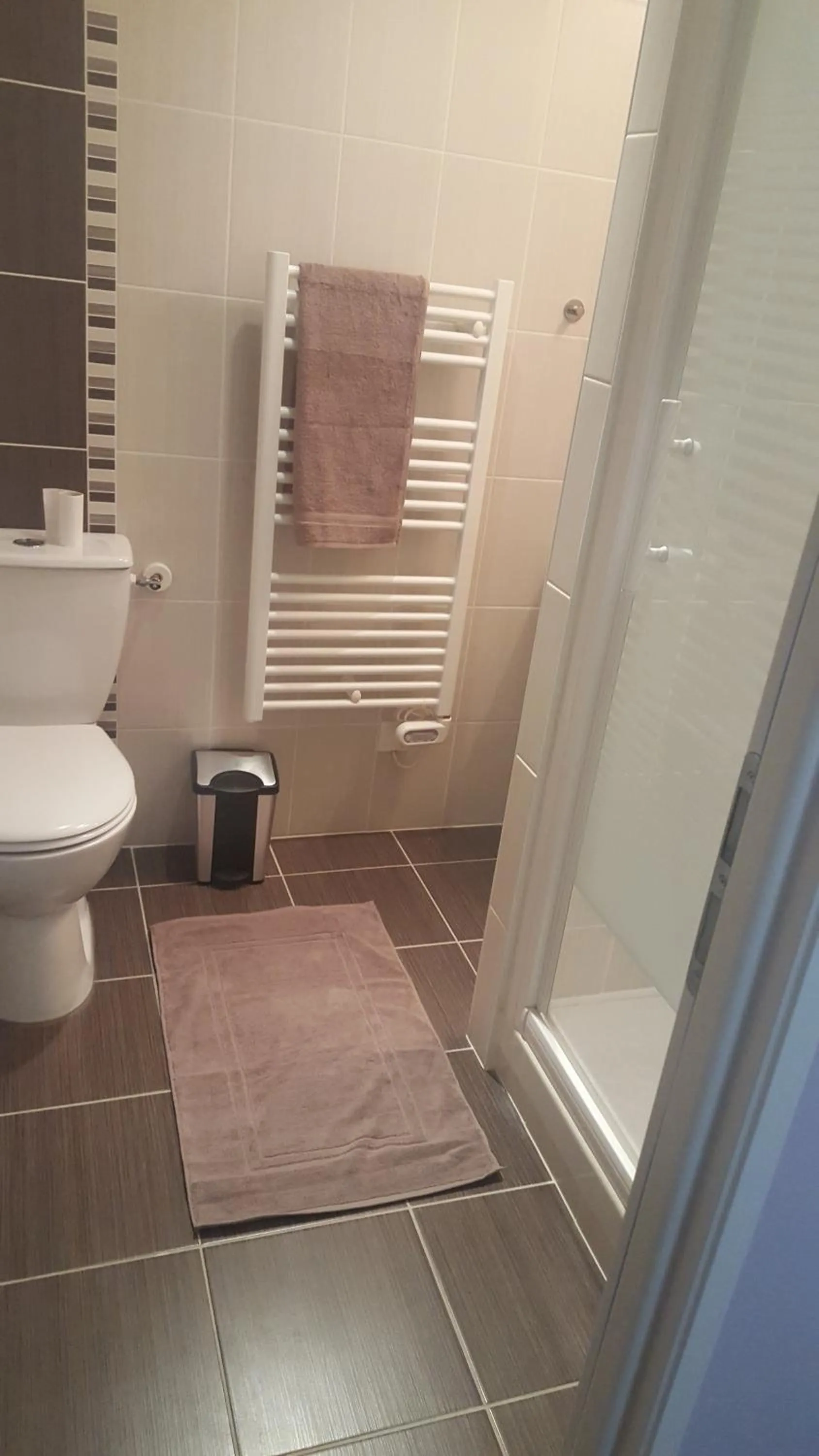 Shower in Clos des Morillons