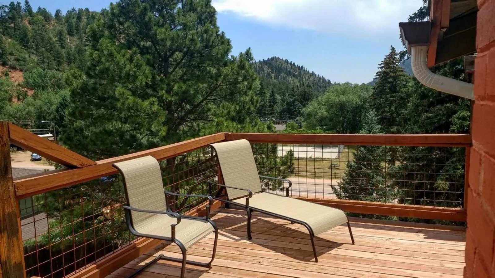 Balcony/Terrace in Green Mountain Falls Lodge