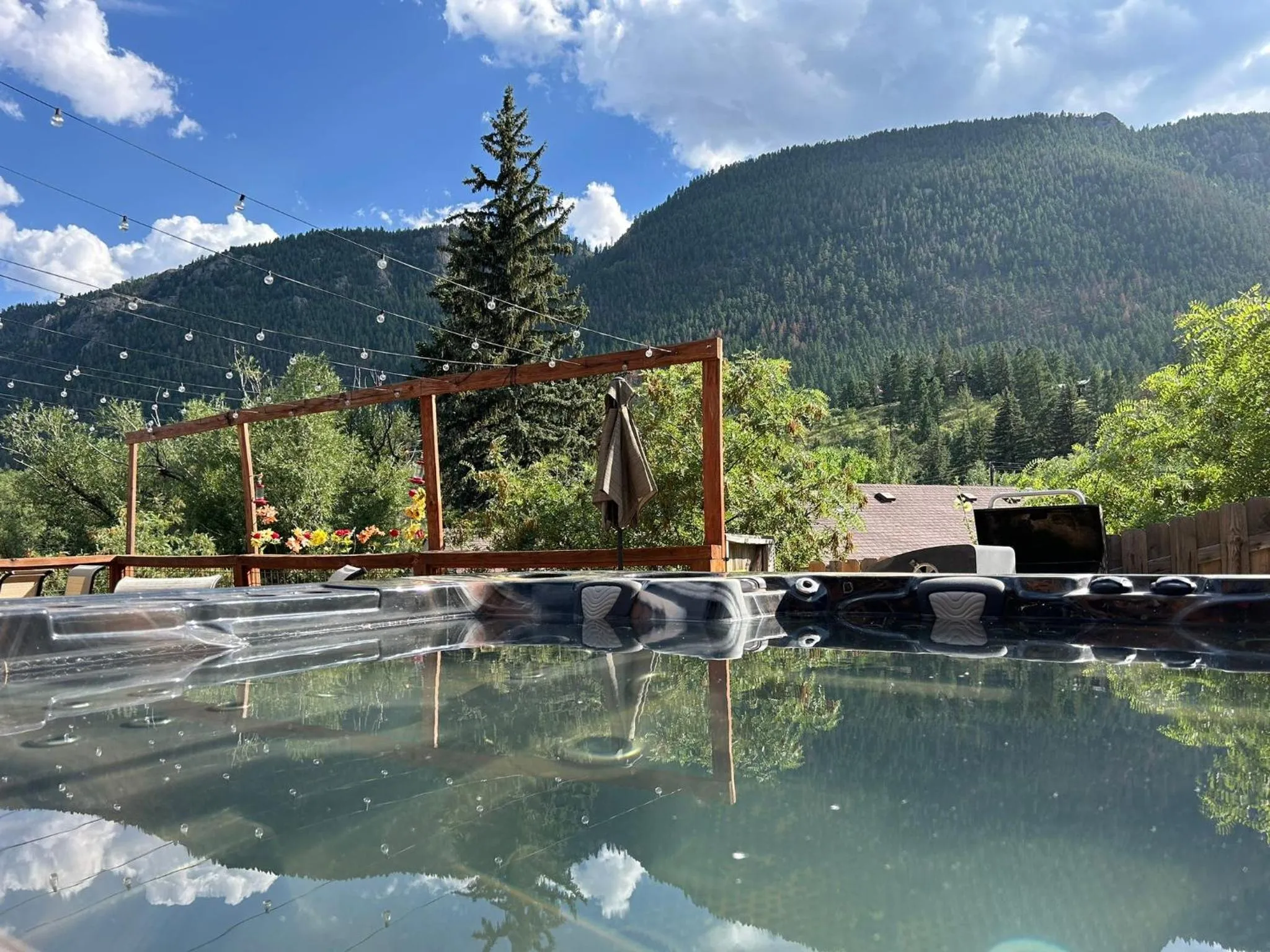 Hot Tub in Green Mountain Falls Lodge