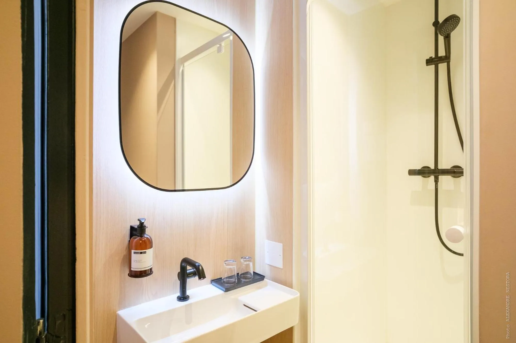 Bathroom in A l'Hôtel Des Roys