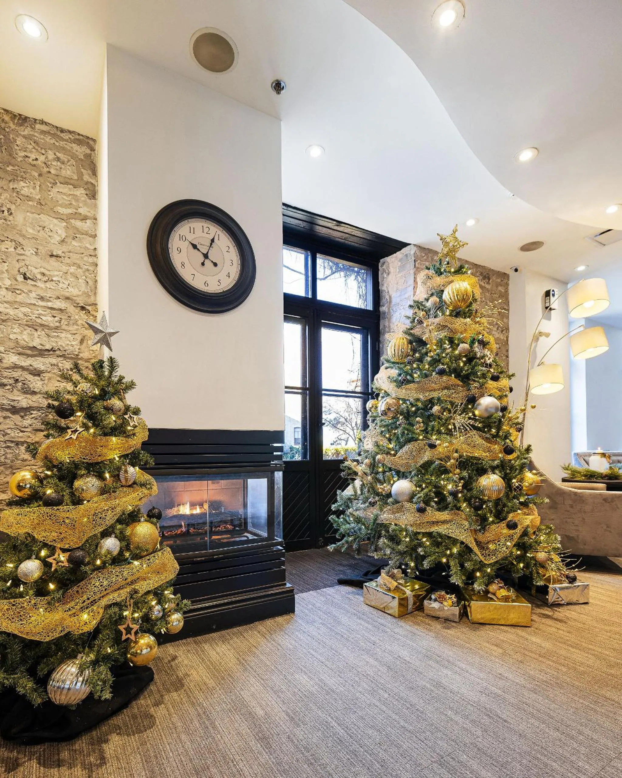 flat iron in Hotel Port-Royal