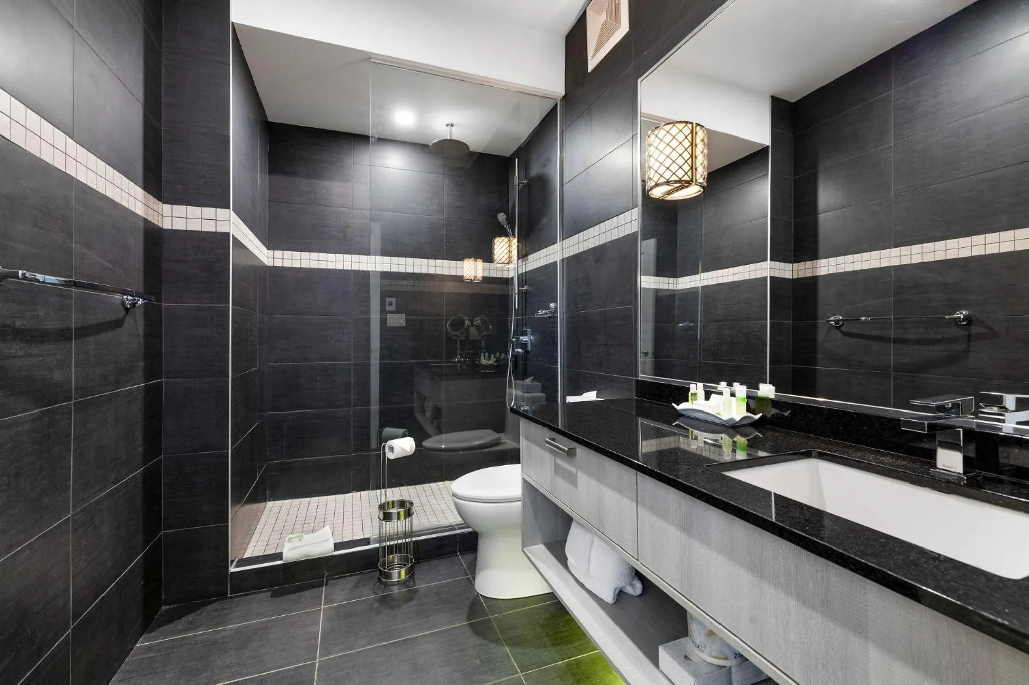 Bathroom in Hotel Port-Royal