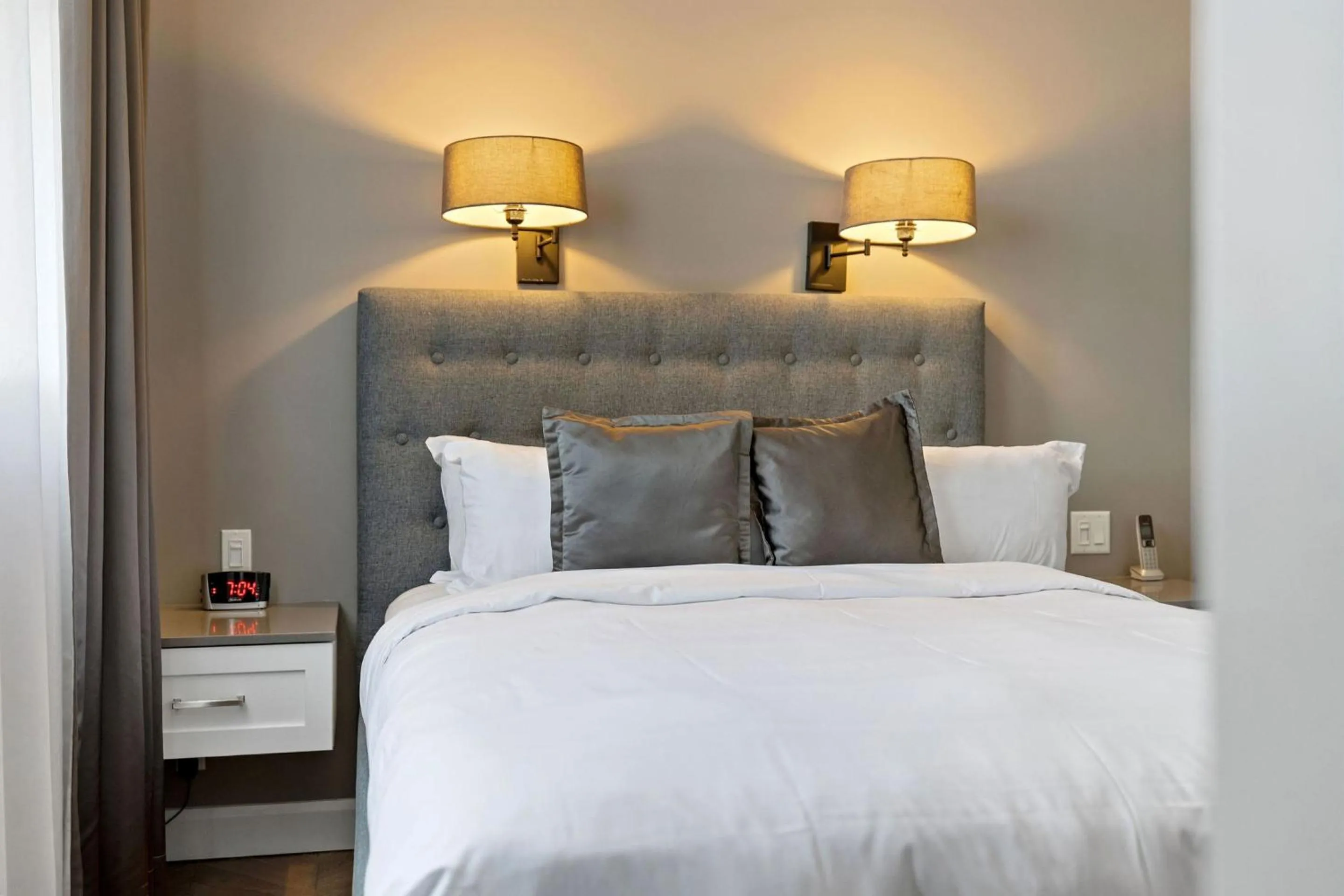 Bed in Hotel Port-Royal