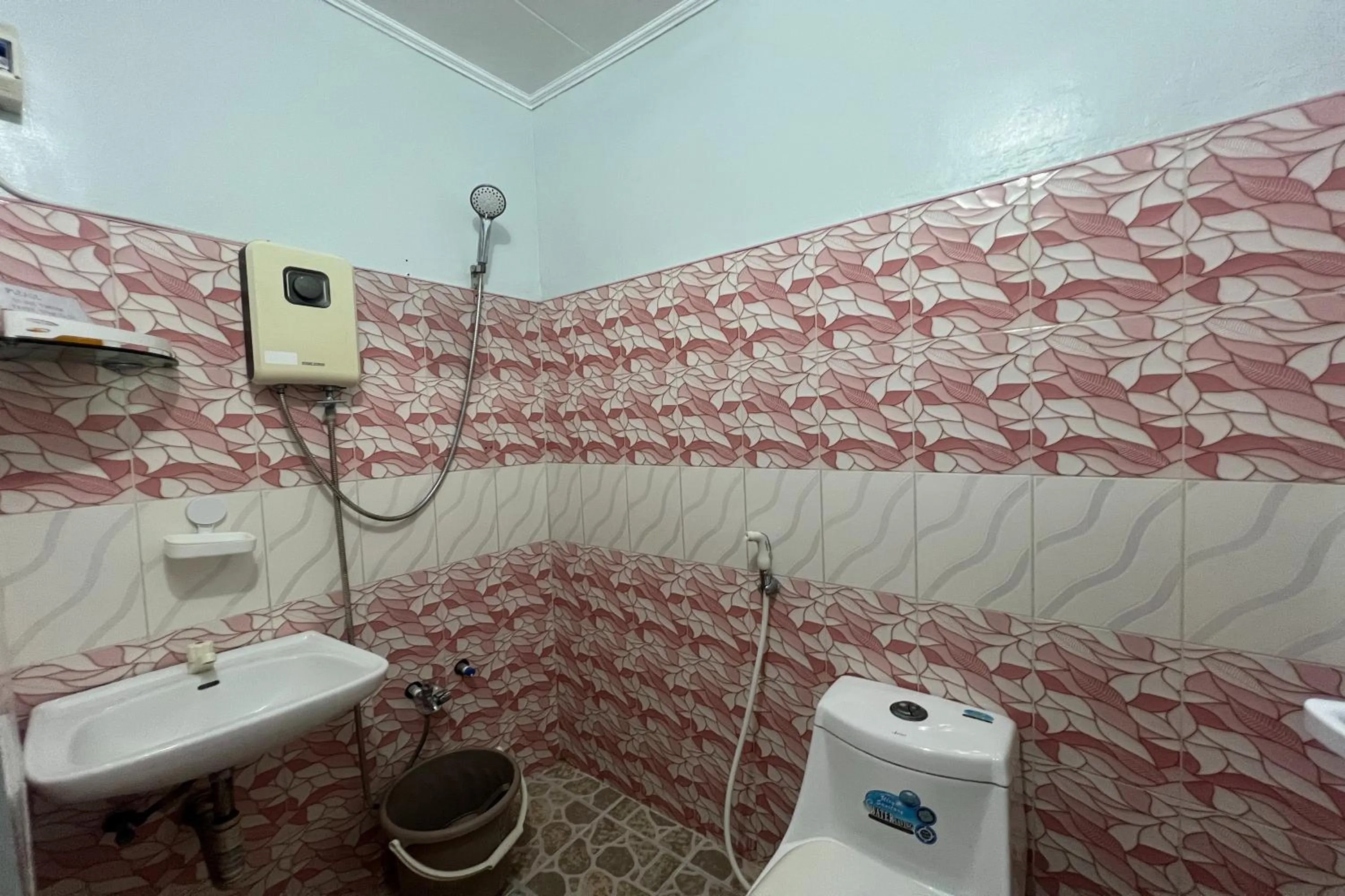 Bathroom in FNT Transient House near Hundred Islands