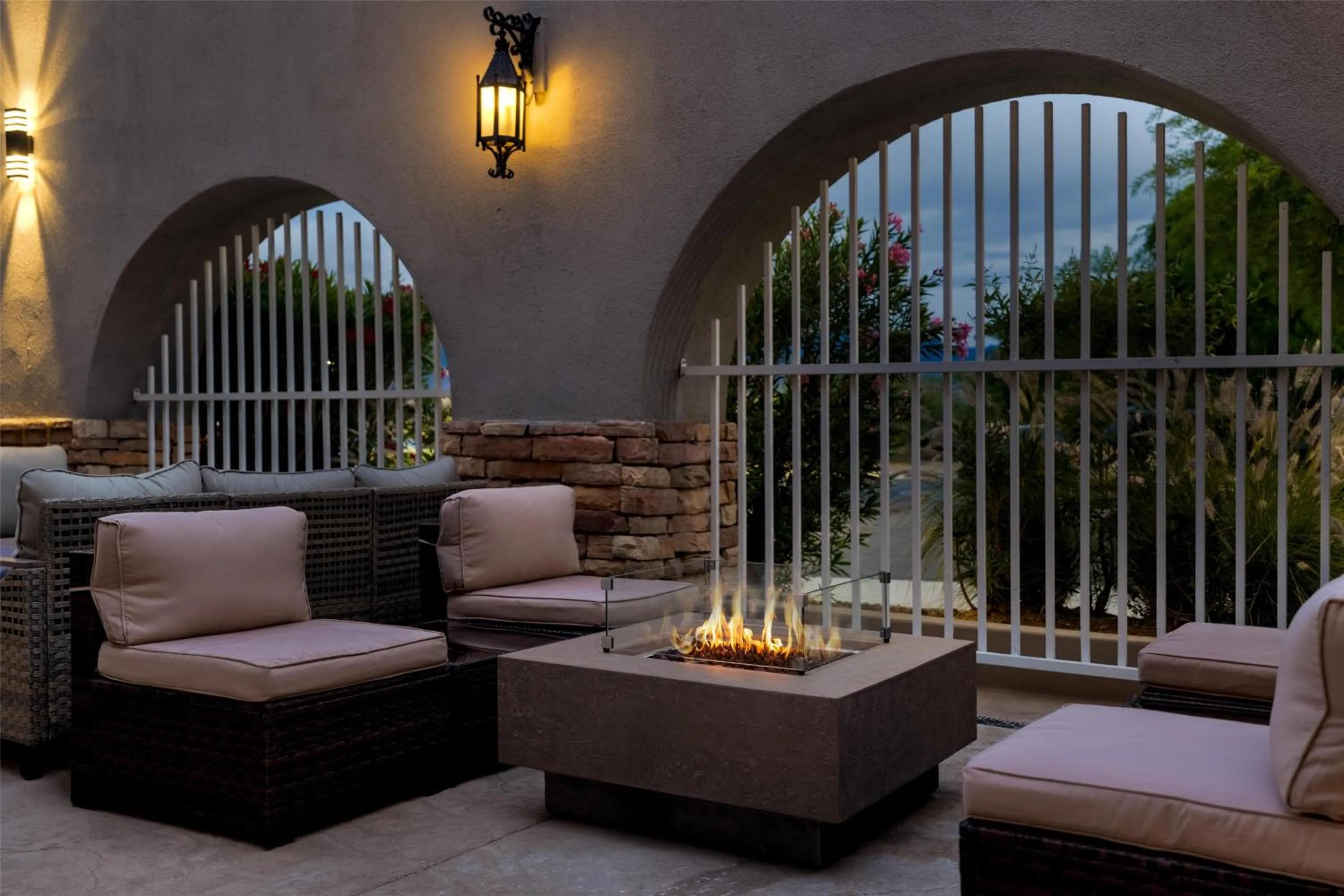 Patio in Hampton Inn & Suites by Hilton Mesquite