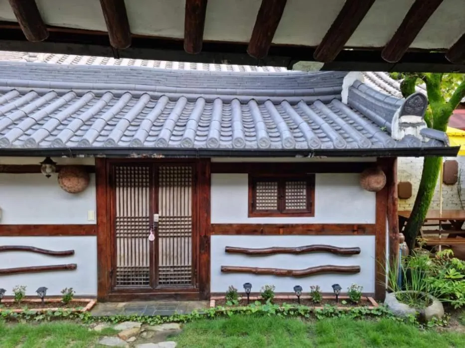 Property building in Gohyundang