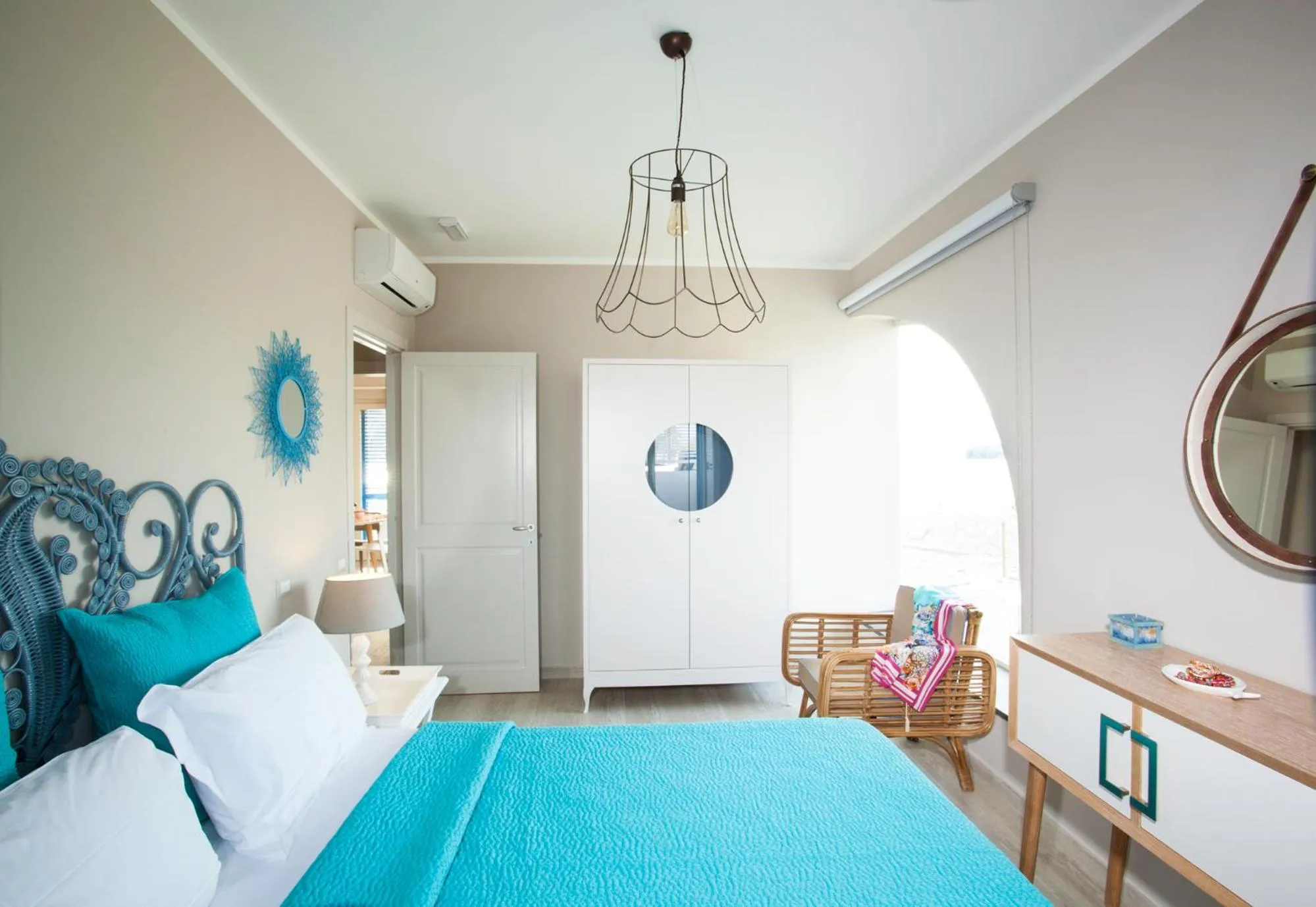 Photo of the whole room, Bed in Les Sables Noirs & Spa