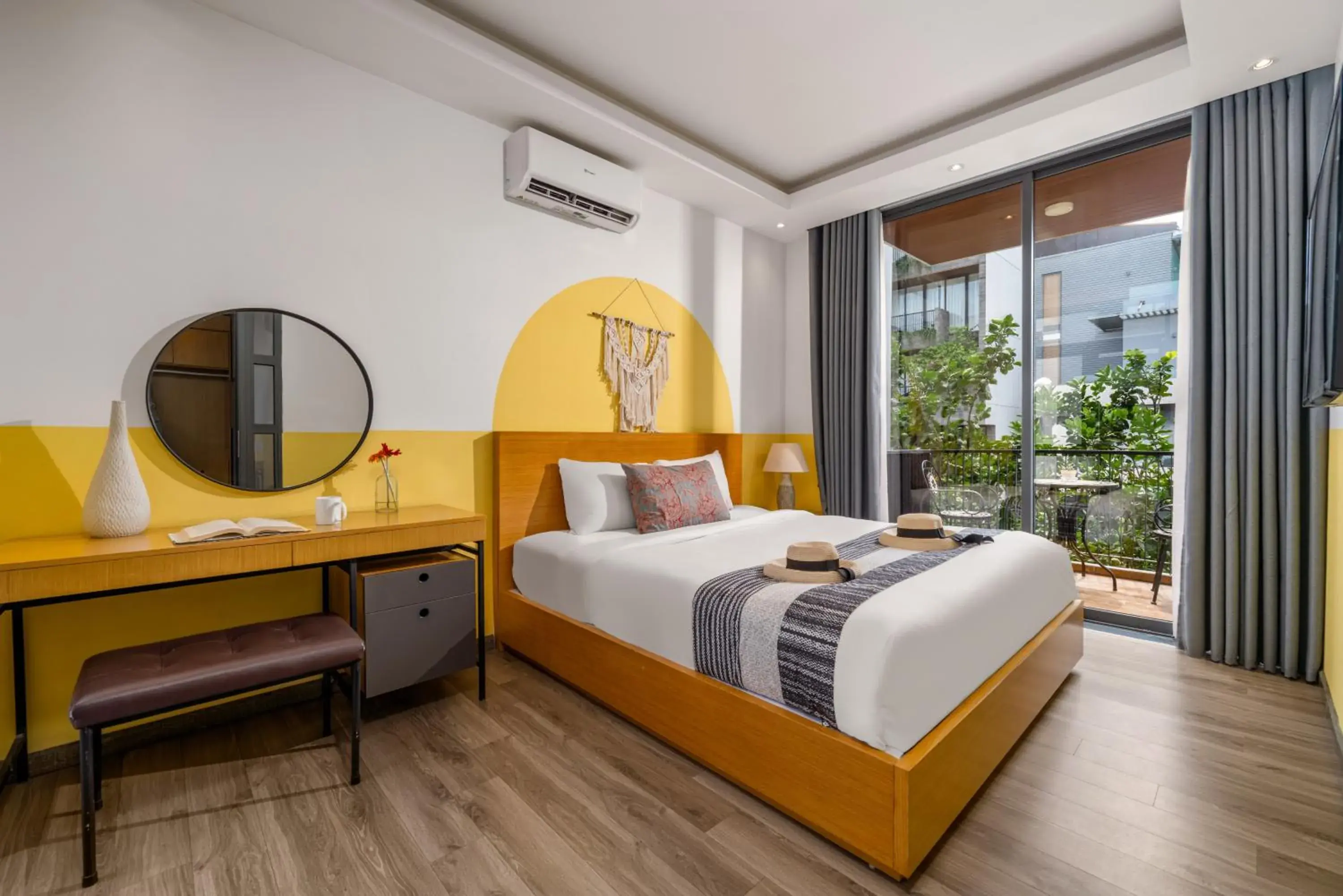 Four-Bedroom Apartment with Balcony in Sanayen Villa & Residences - Pool and Close Beach Four-Bedroom Apartment with Balcony in Sanayen Villa & Residences - Pool and Close Beach