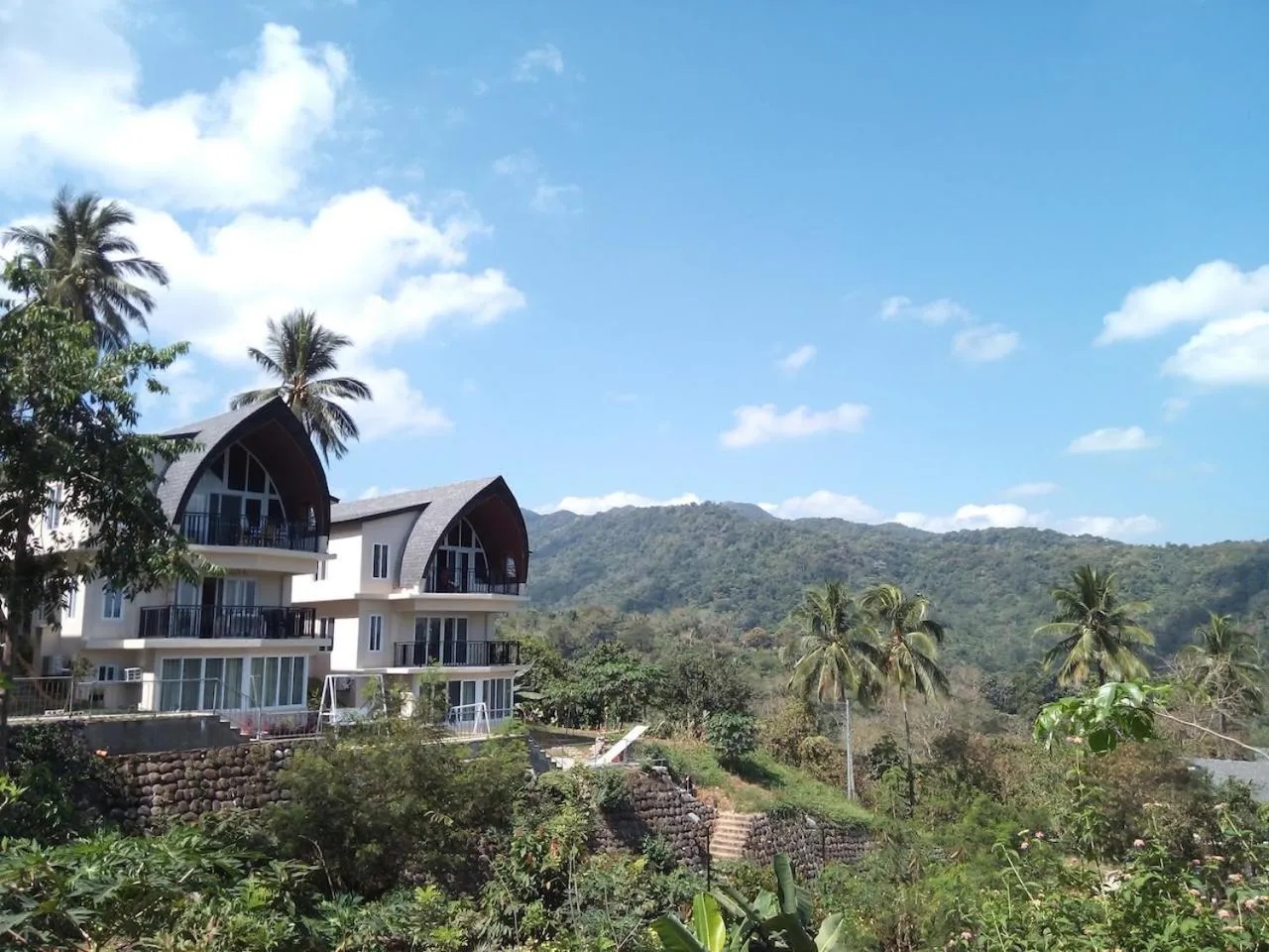 The Duyan House at Sinagtala Resort