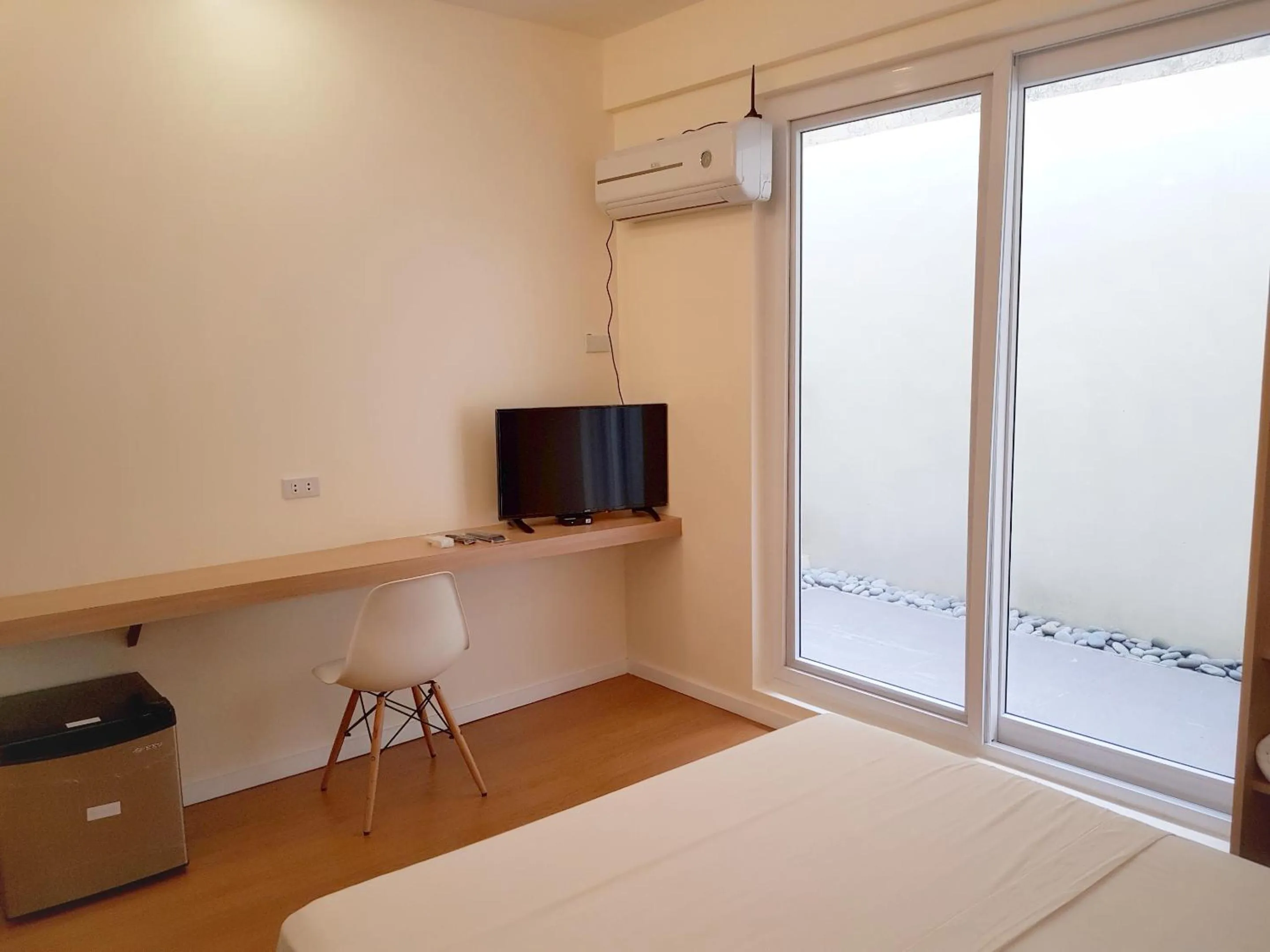 Bed in The Leaf House