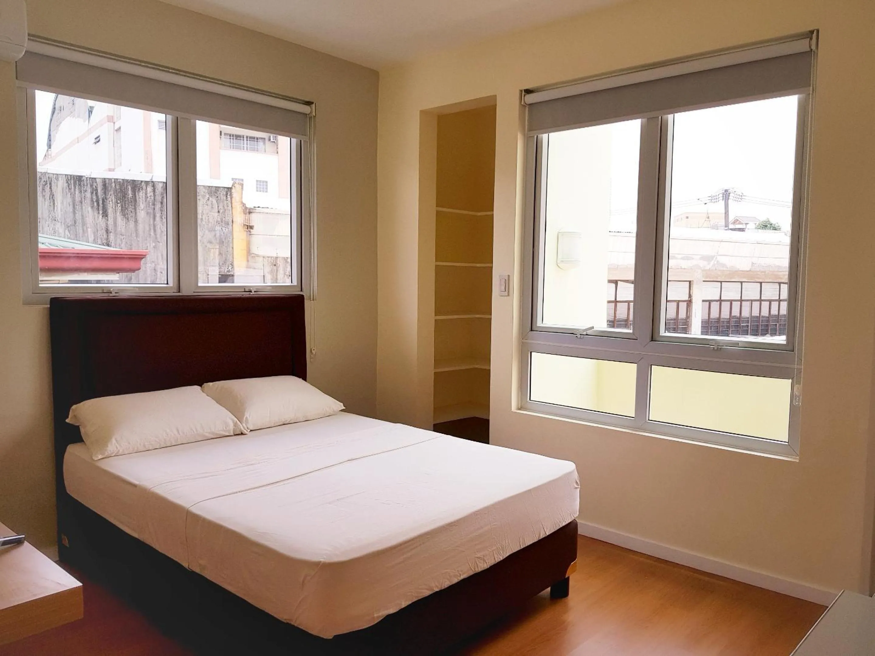 Bed in The Leaf House