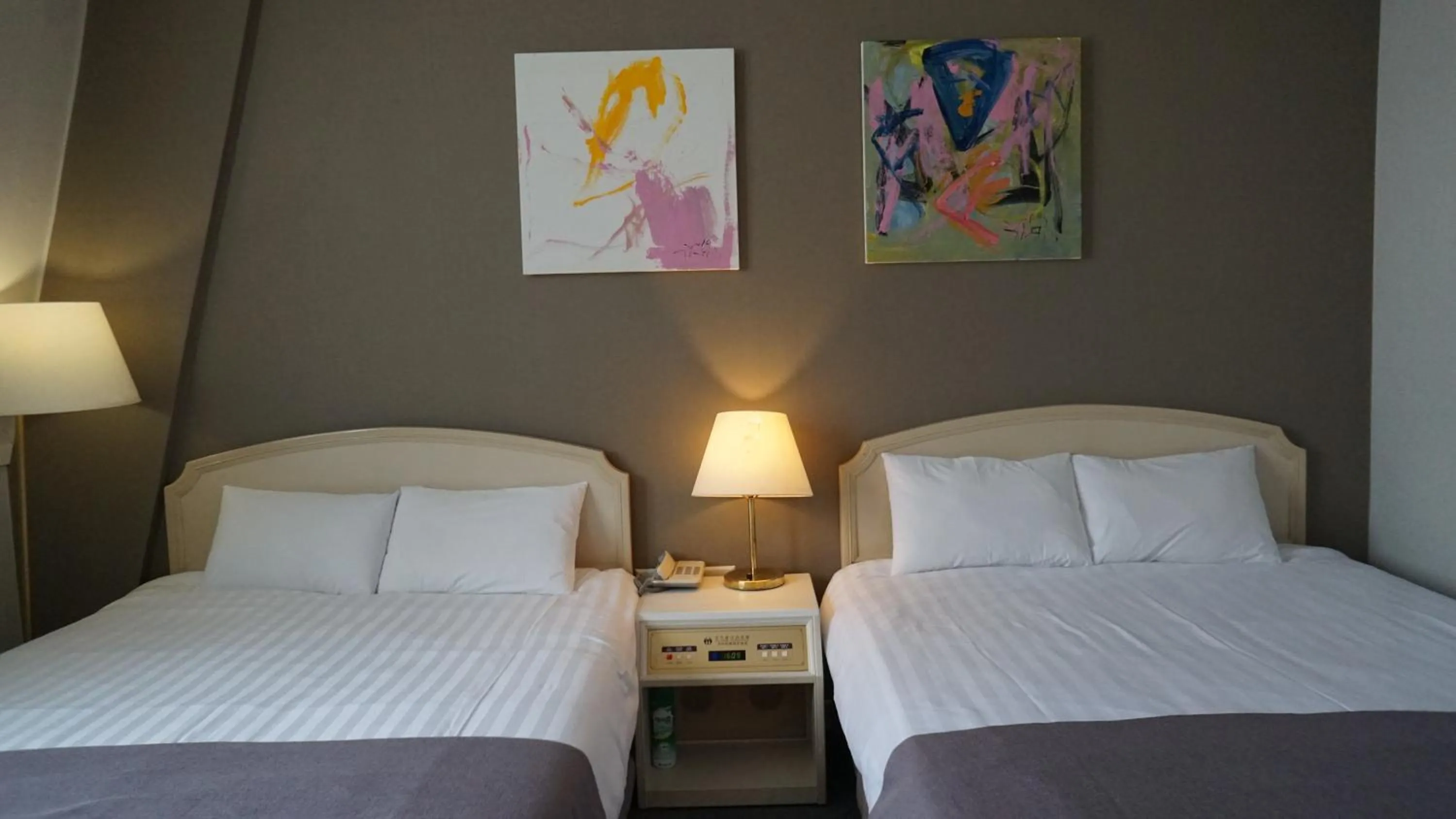 Bed in Pearl Hotel Jeju