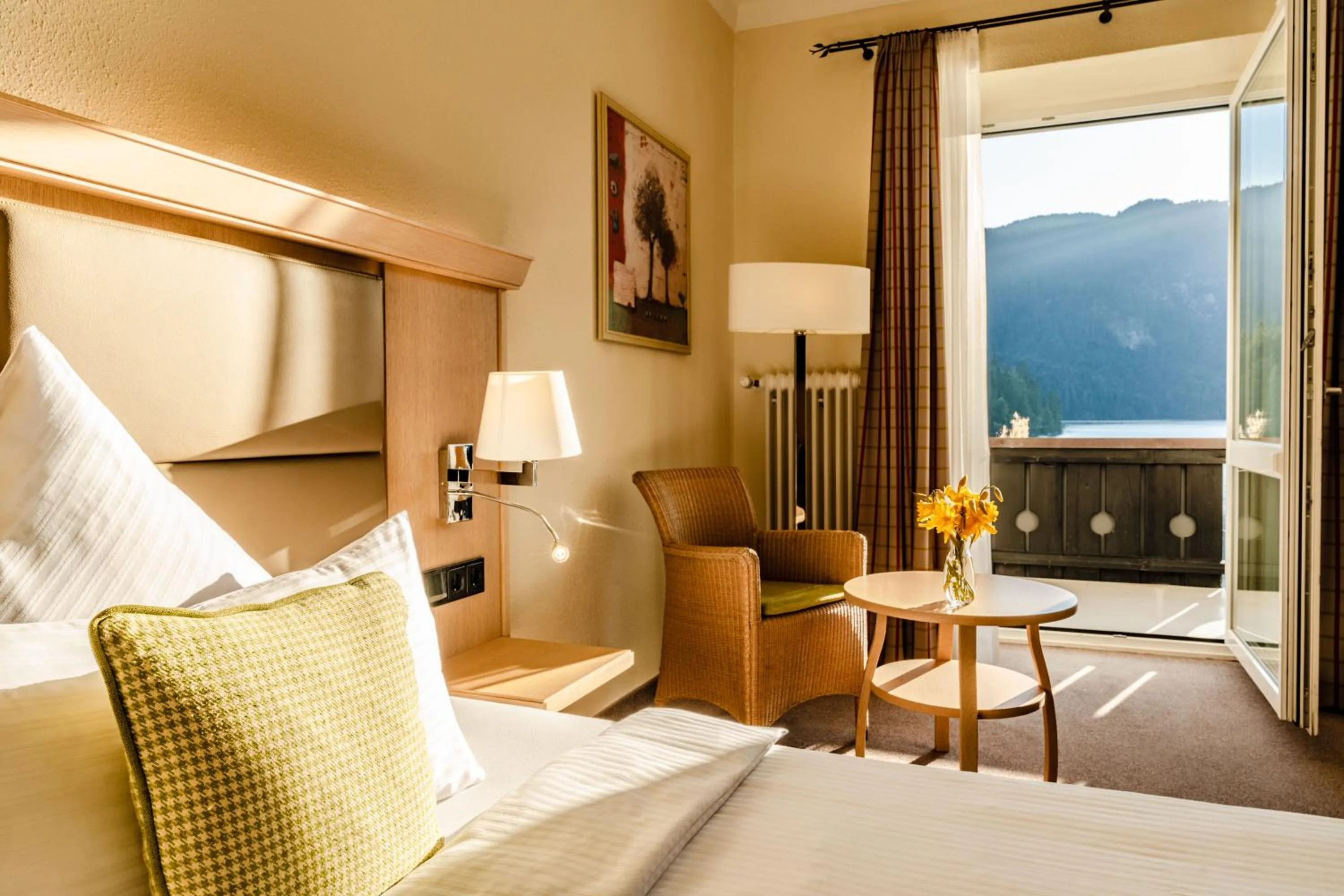 Bed in Eibsee Hotel