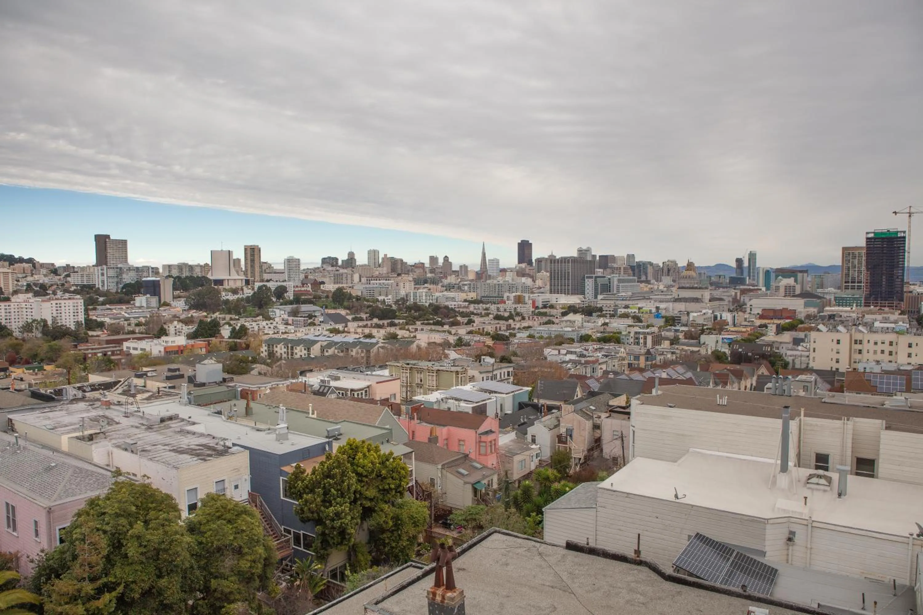 Area and facilities in Casa Loma Hotel