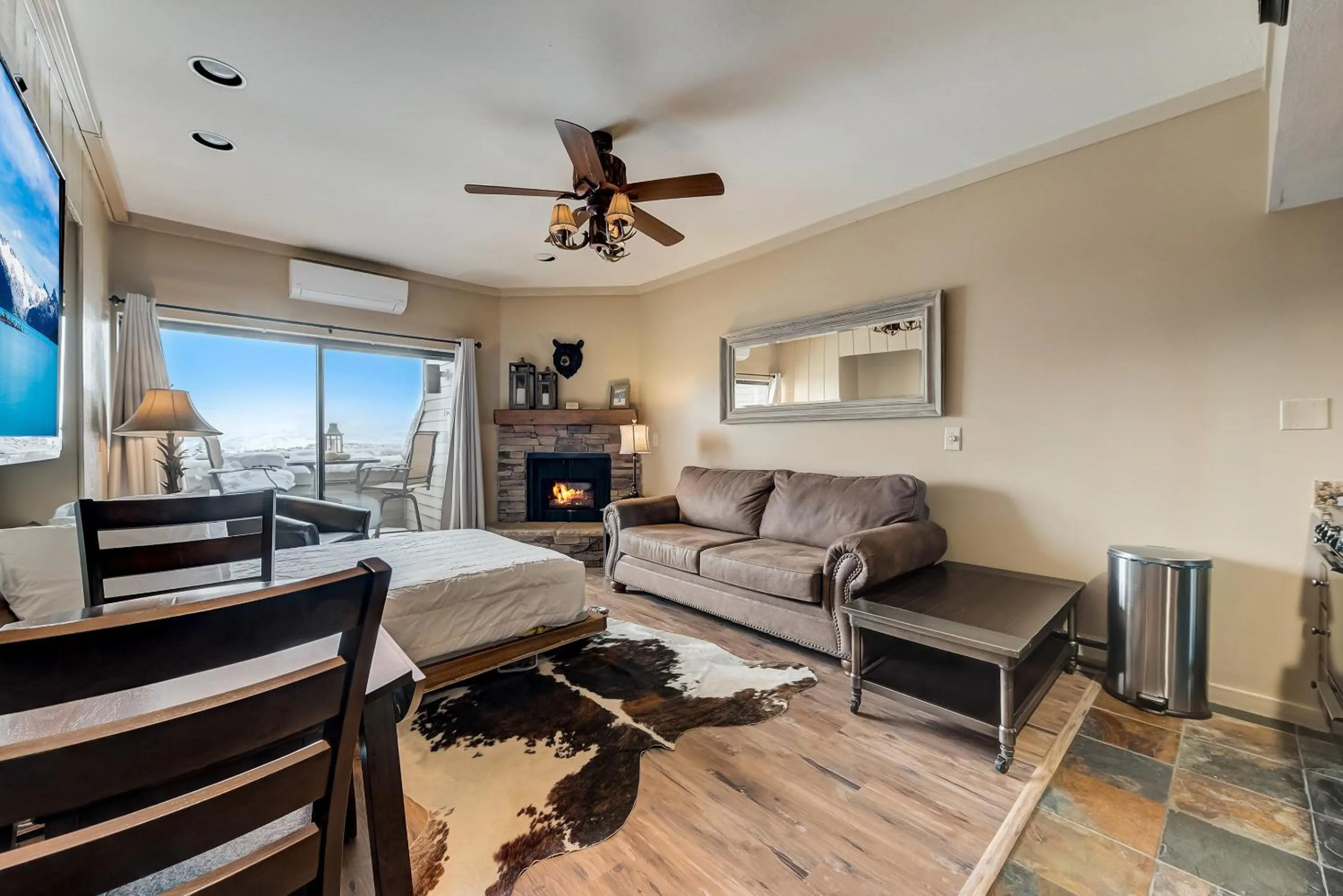 Living room in The Lodge at the Mountain Village by All Seasons Resort Lodging