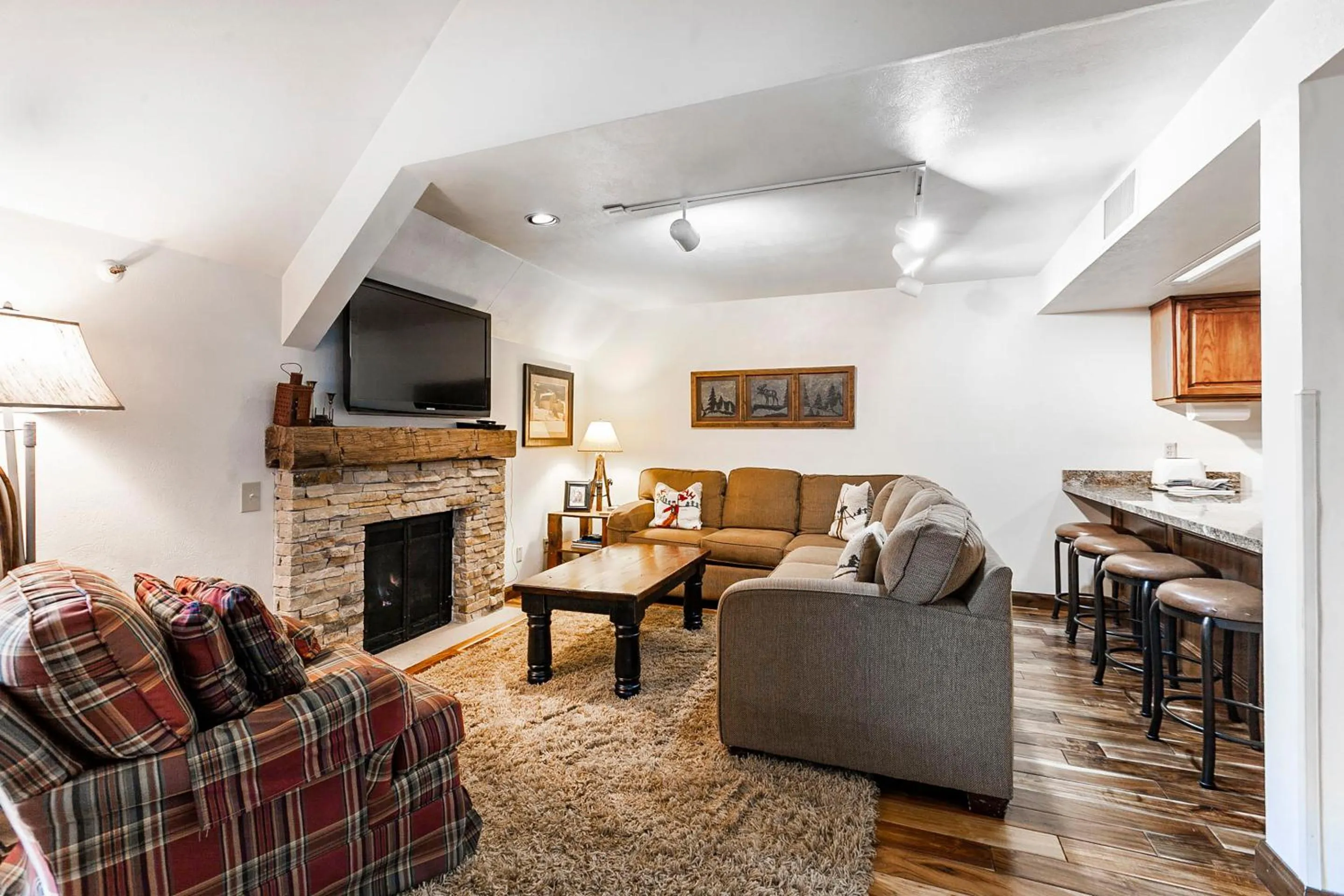 Living room in The Lodge at the Mountain Village by All Seasons Resort Lodging