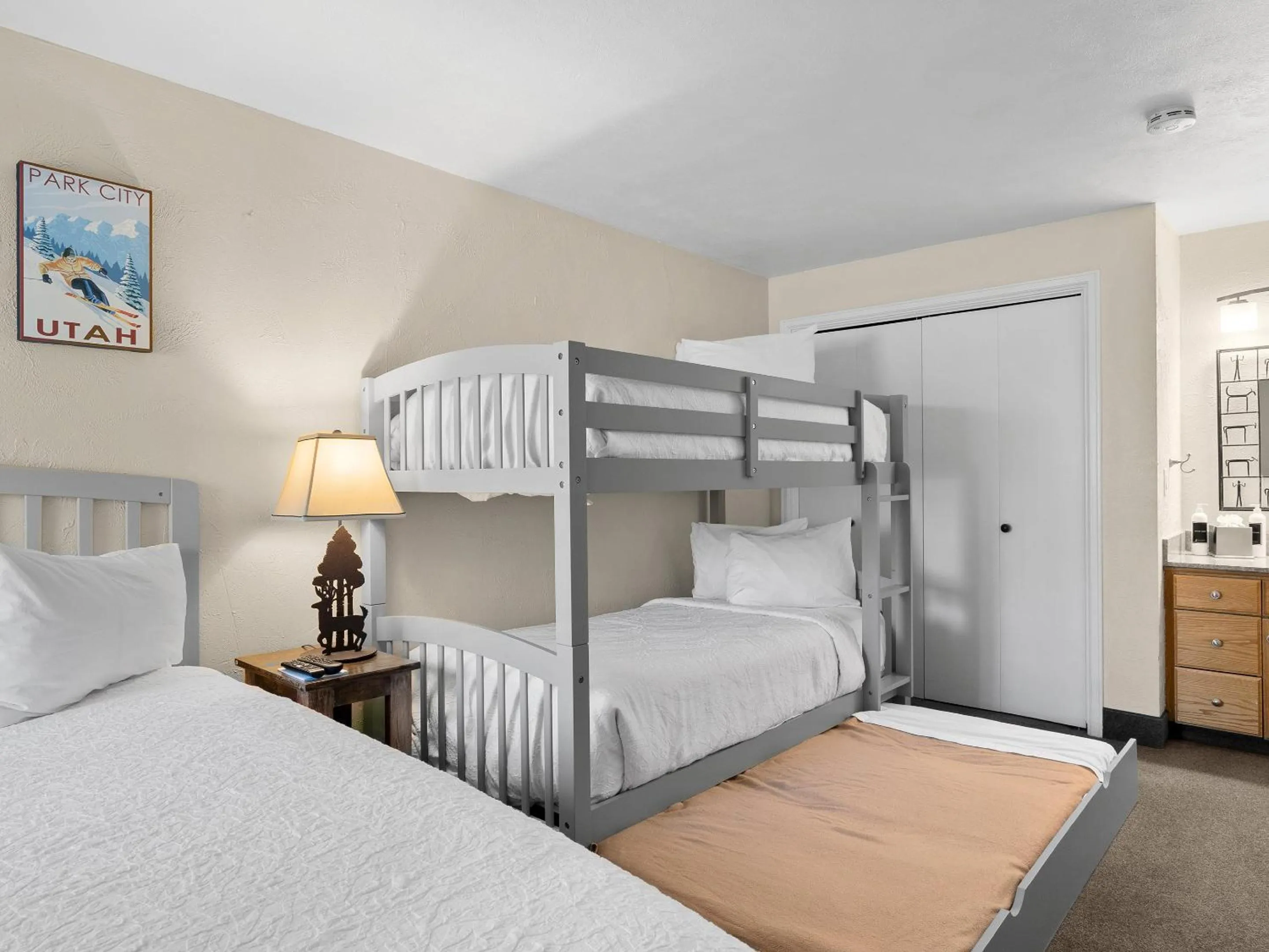 Bed in The Lodge at the Mountain Village by All Seasons Resort Lodging