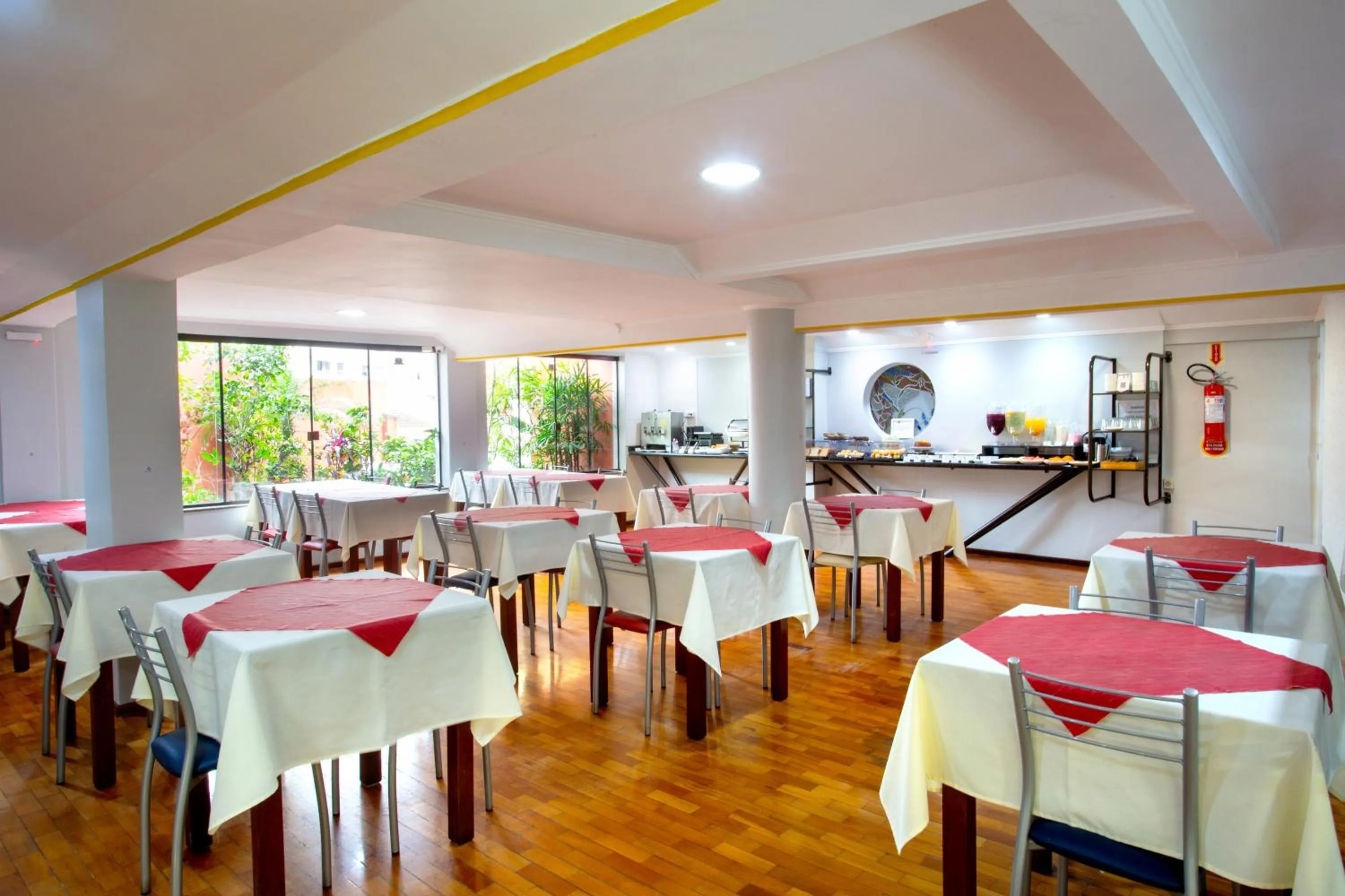 Living room in Oscar Hotel