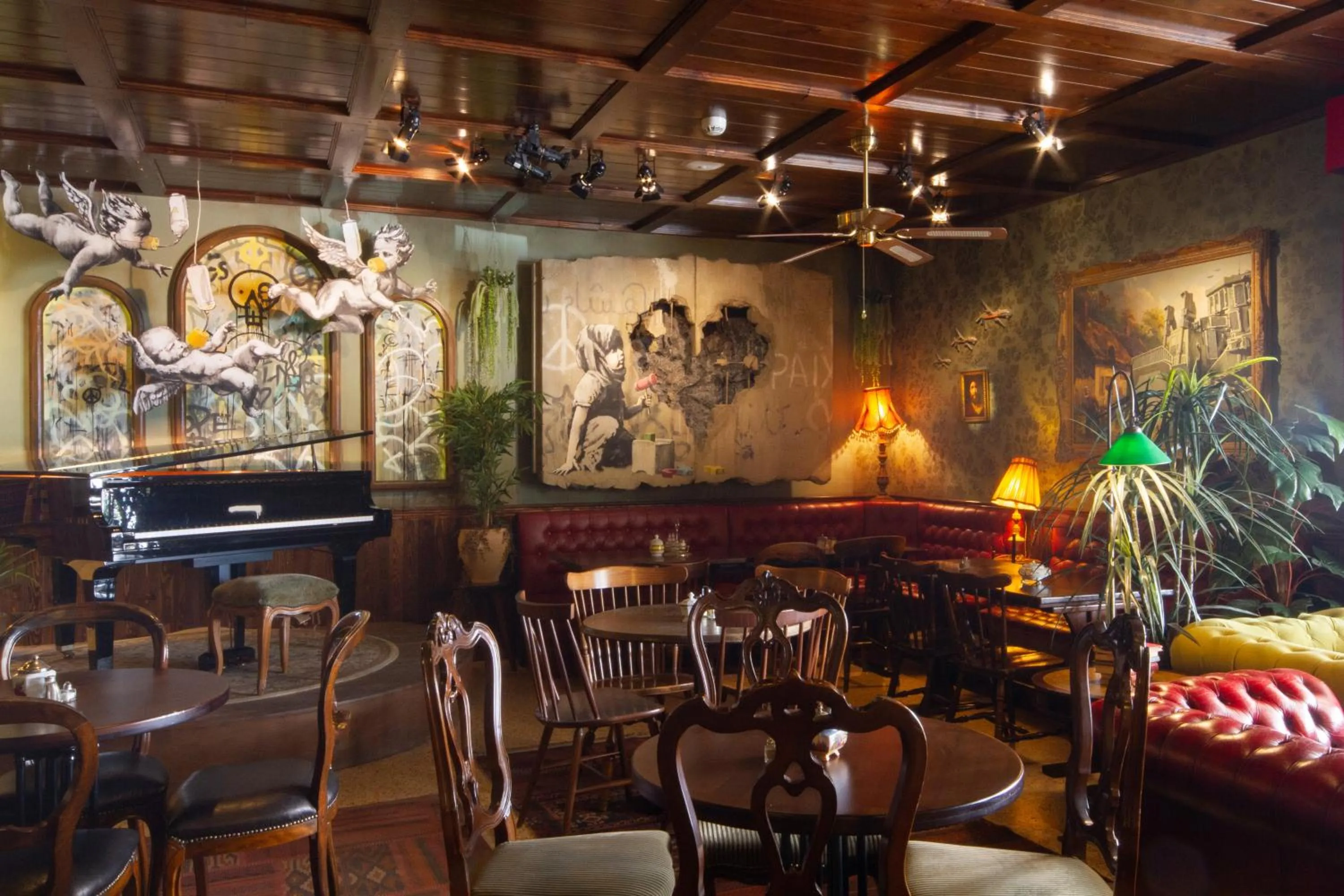 Restaurant/places to eat in The Walled Off Hotel