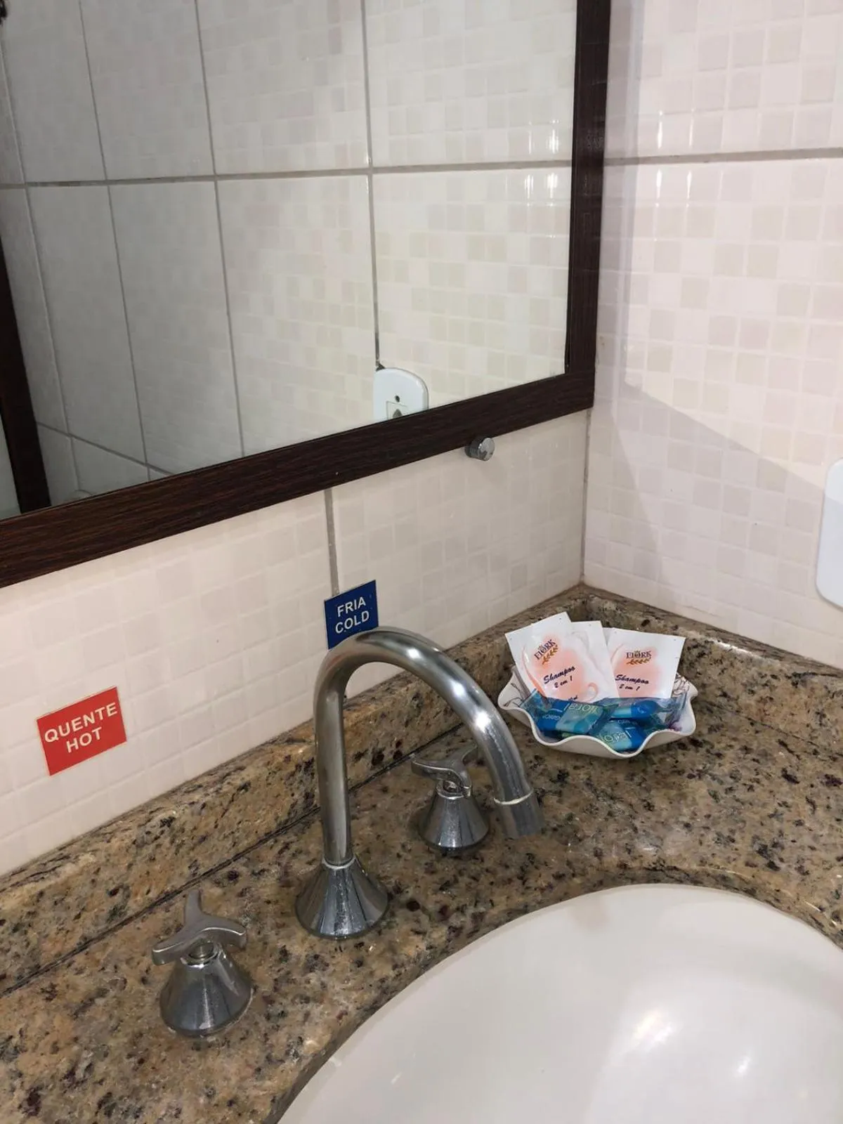 Hotel e Pousada Caroline