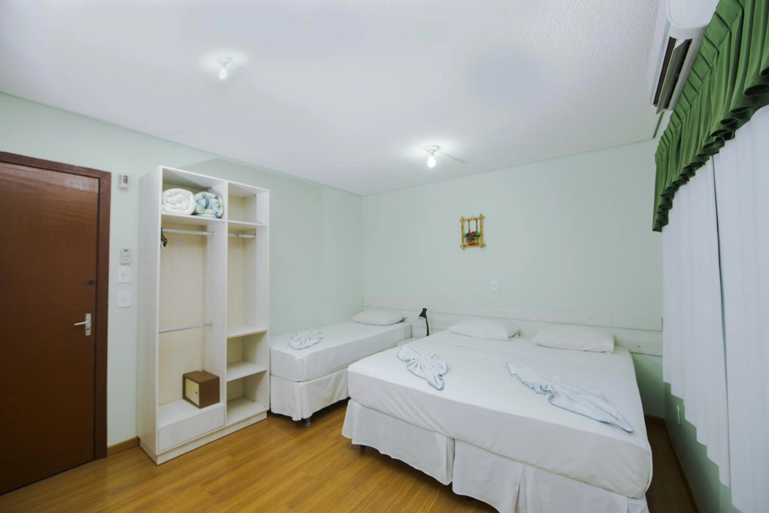 Photo of the whole room, Bed in Hotel e Pousada Caroline