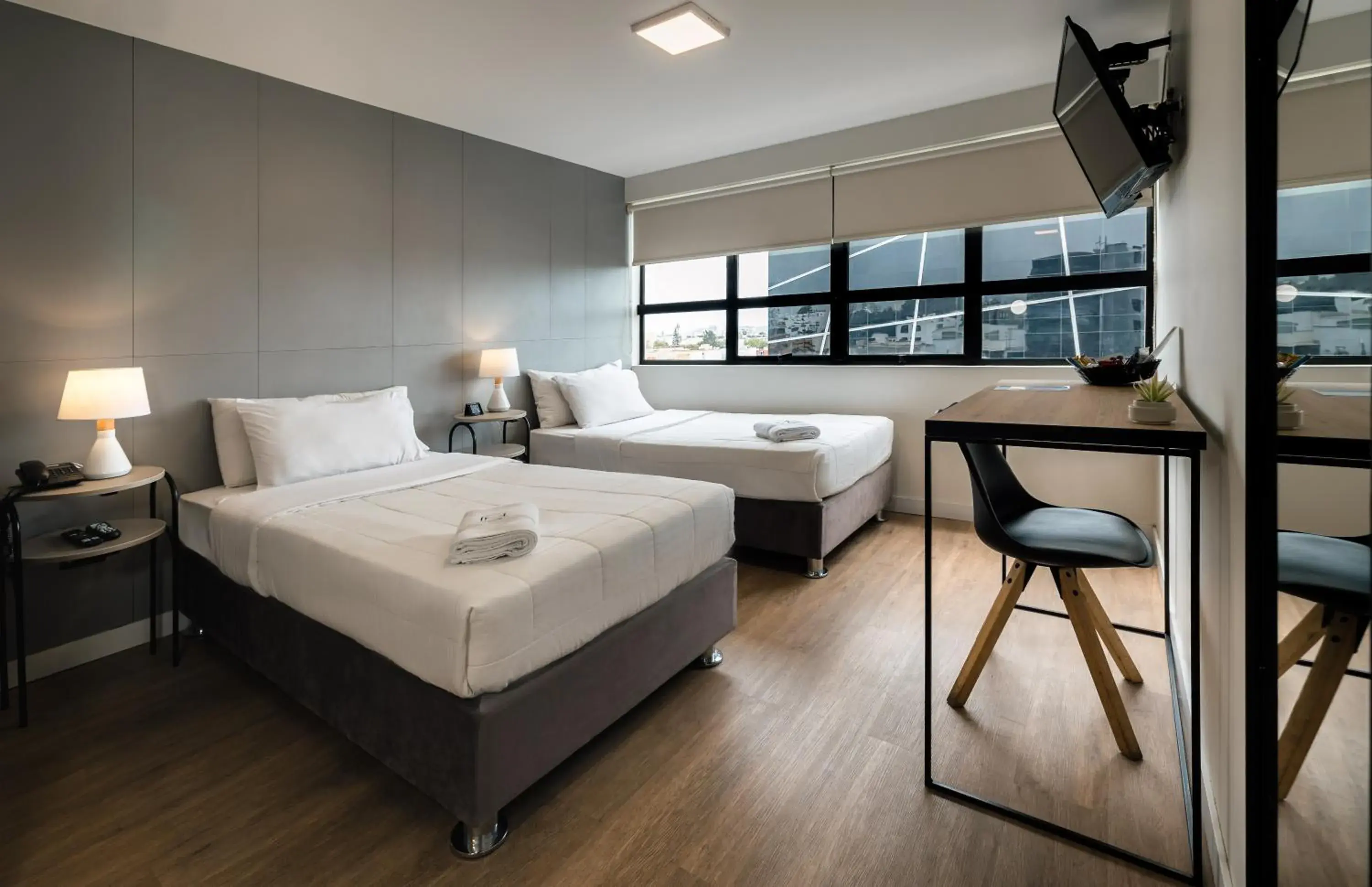 Twin Room in Miraflores Suites Centro Twin Room in Miraflores Suites Centro