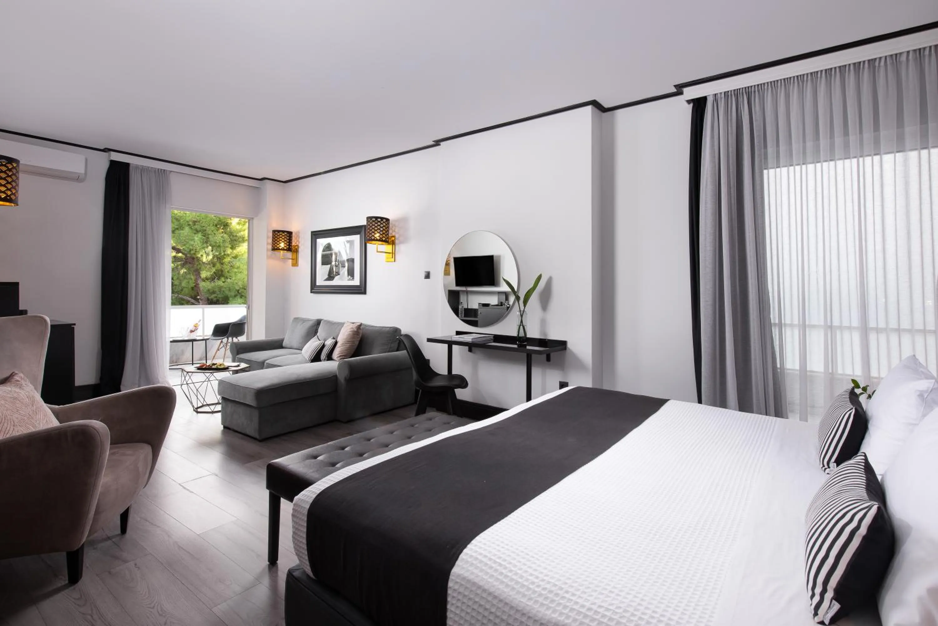 Bedroom, Bed in Athenian Riviera Hotel& Suites