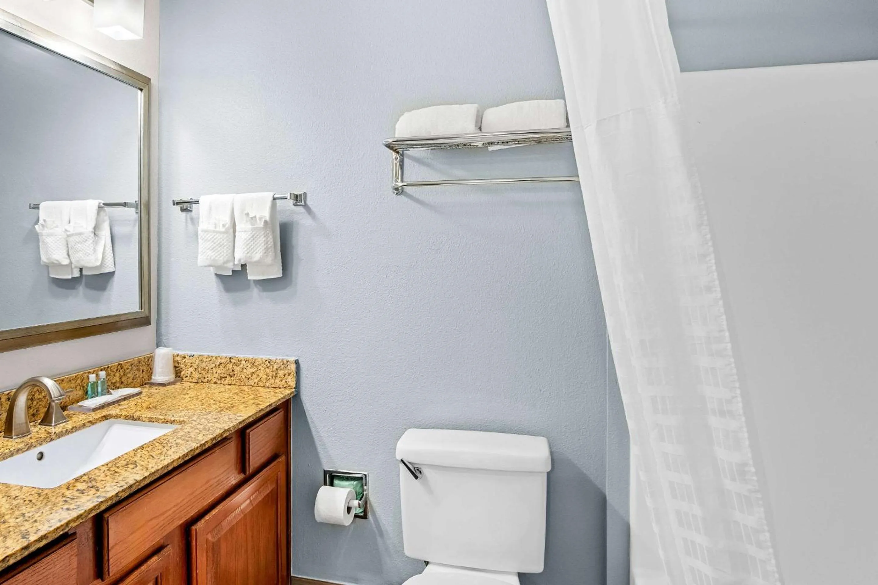 Bedroom in MainStay Suites Addison-Dallas