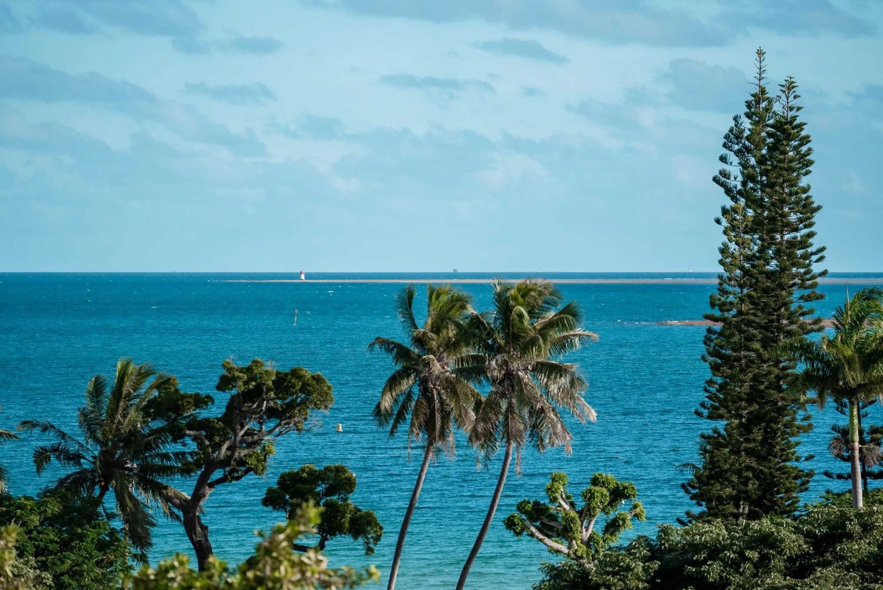 Natural landscape in Hôtel Le Lagon