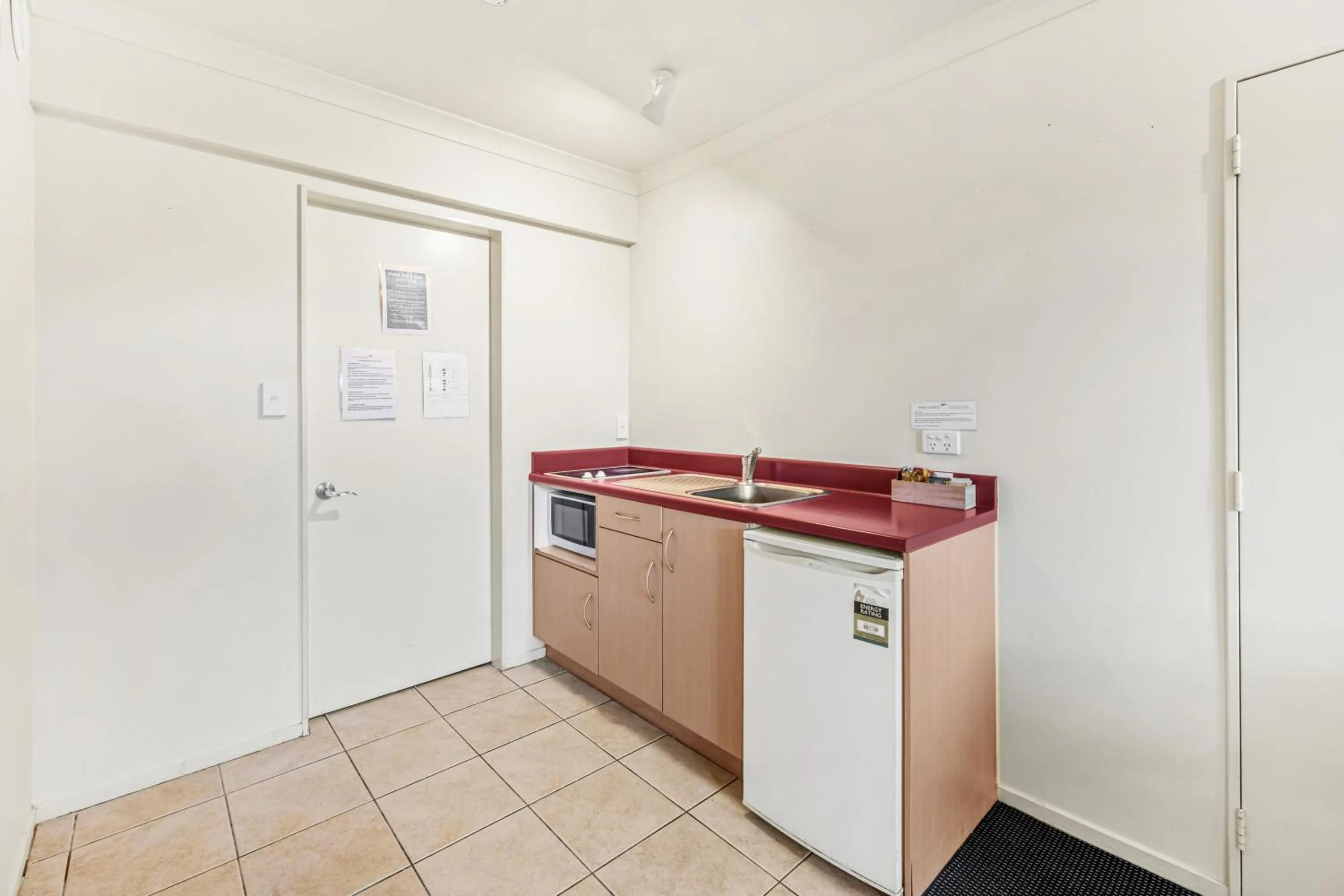 New Castle Motor Lodge