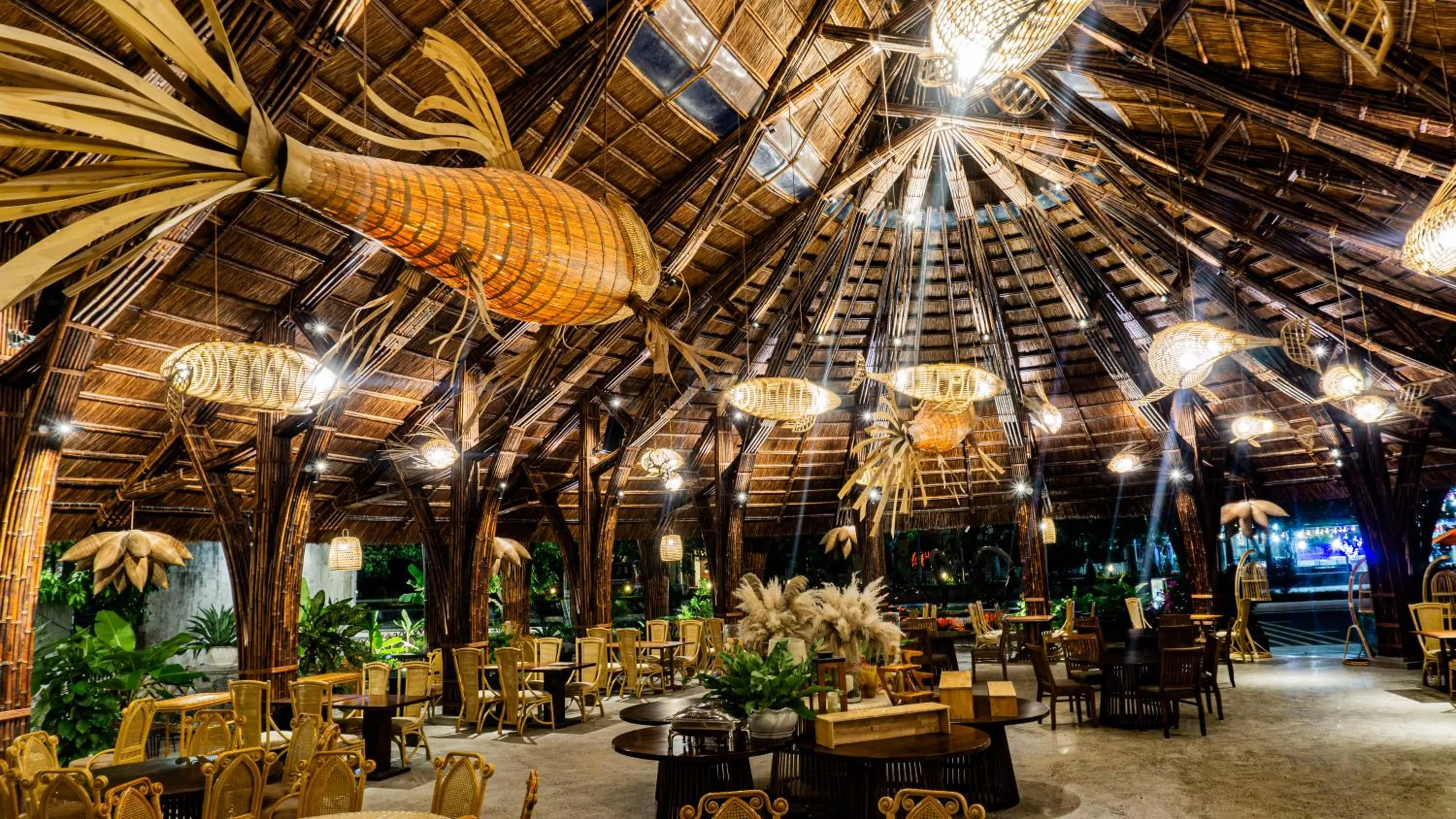 Restaurant/places to eat in MissBamboo Hotel Nha Trang