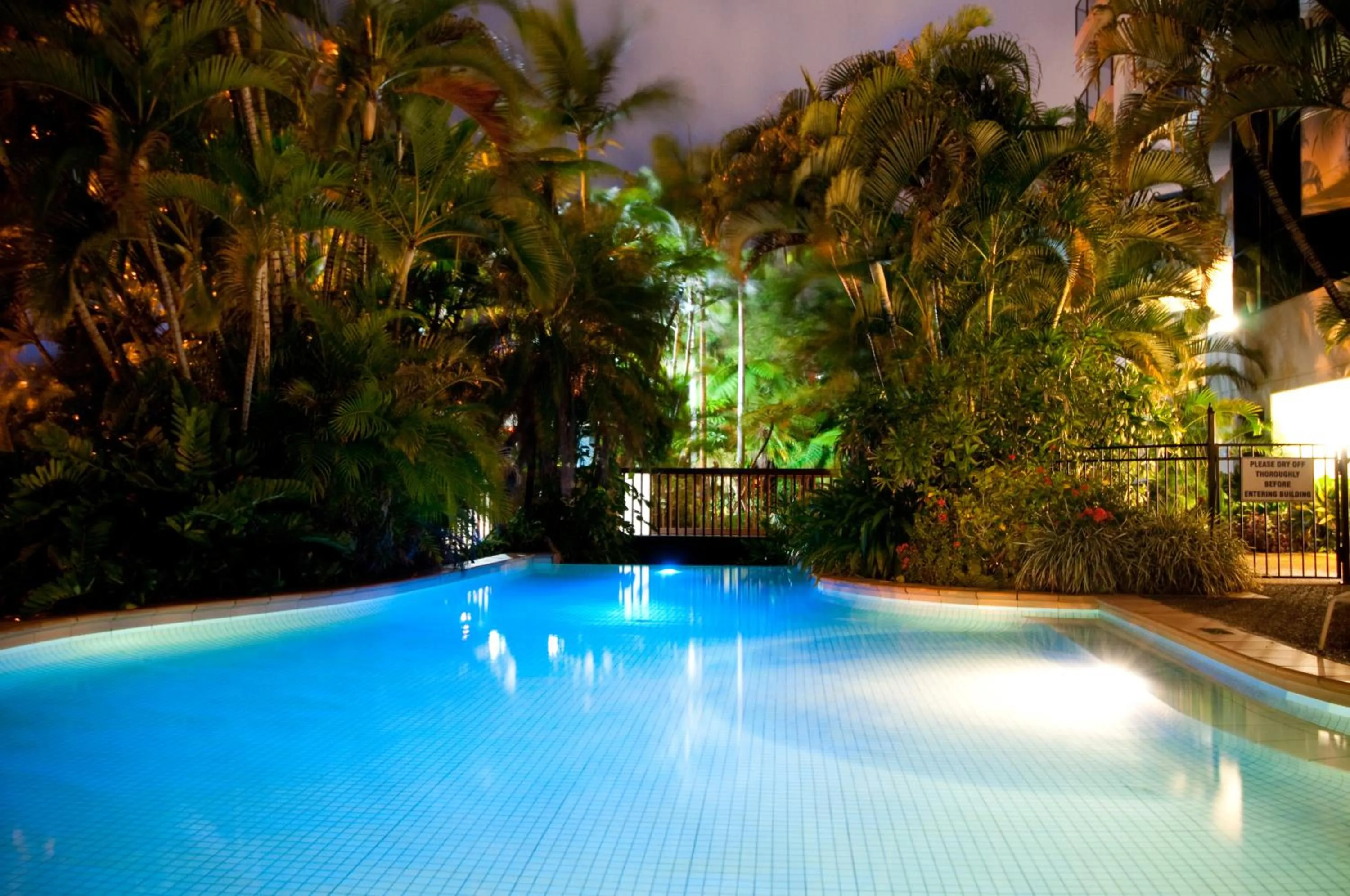 Swimming pool in 181 The Esplanade