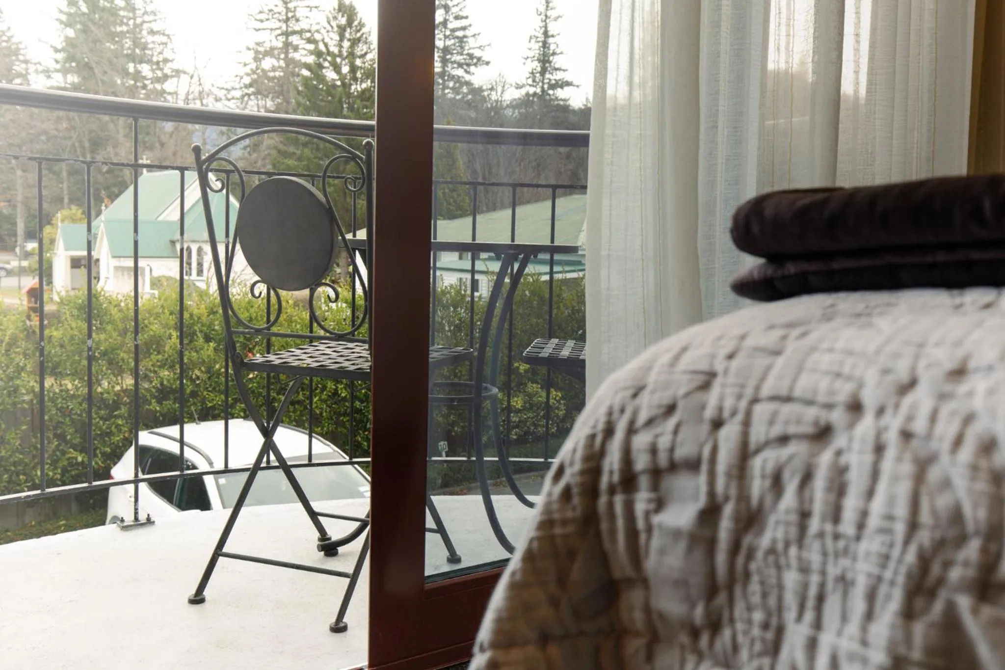 Balcony/Terrace, Bed in Settlers Boutique Motel